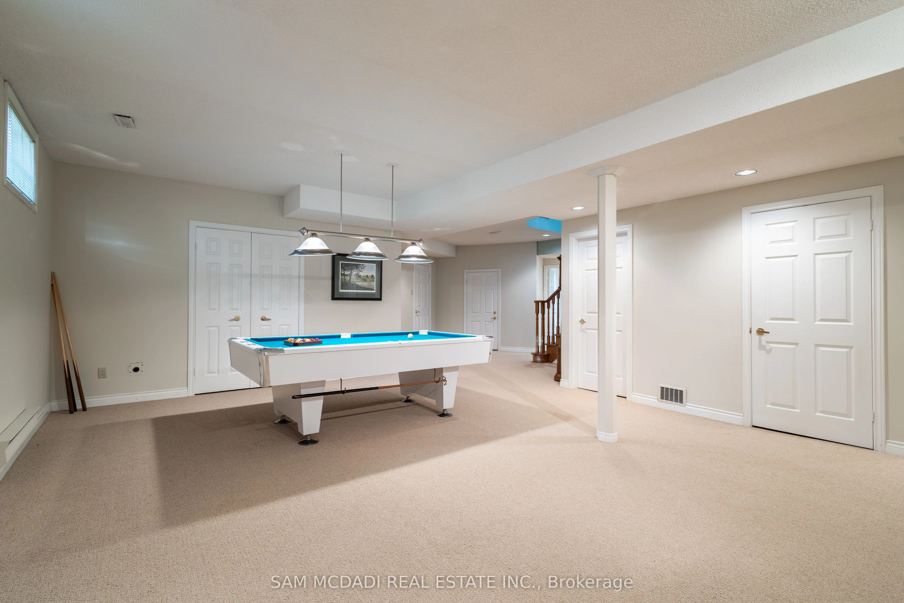4027 Lookout Court