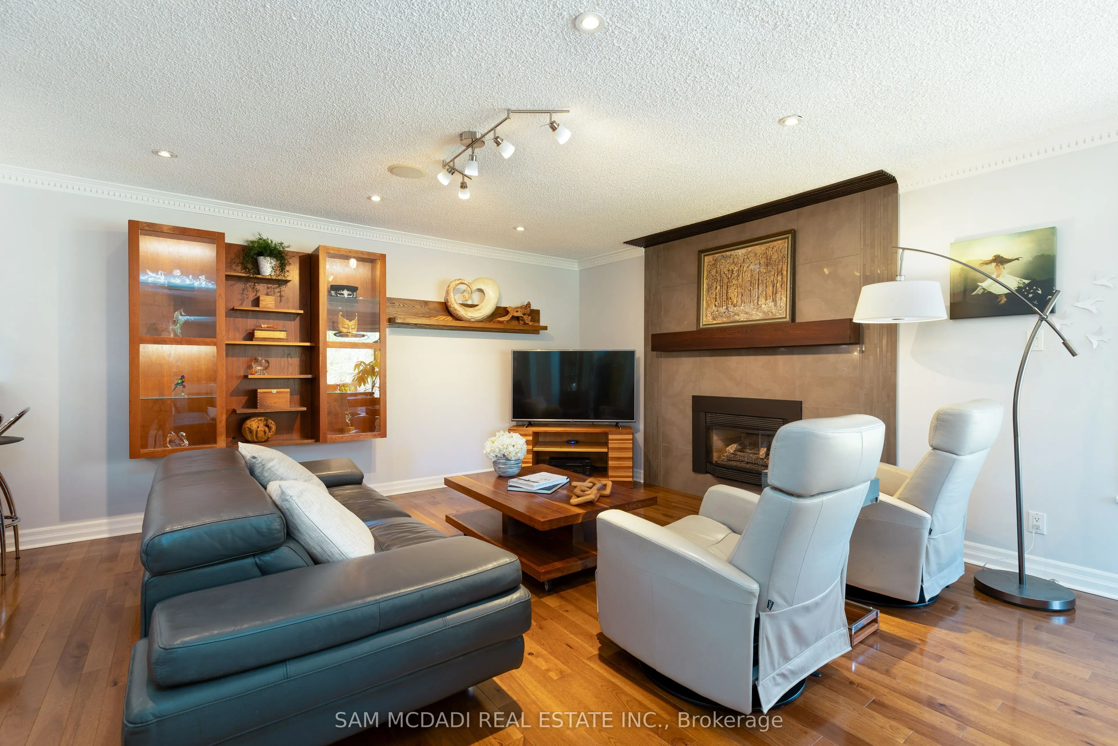 2196 Mississauga Road