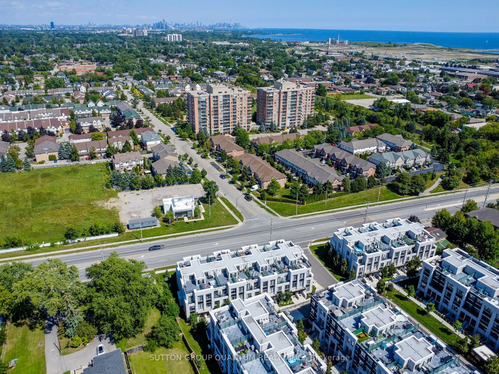 1190 Cawthra Road, #605