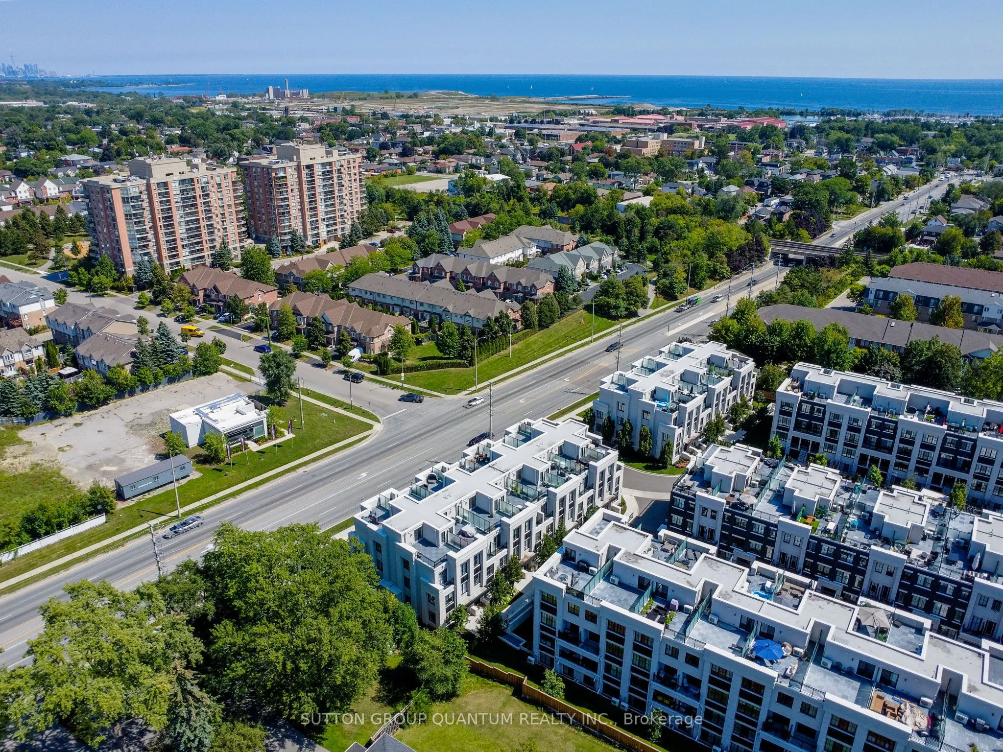 1190 Cawthra Road, #605
