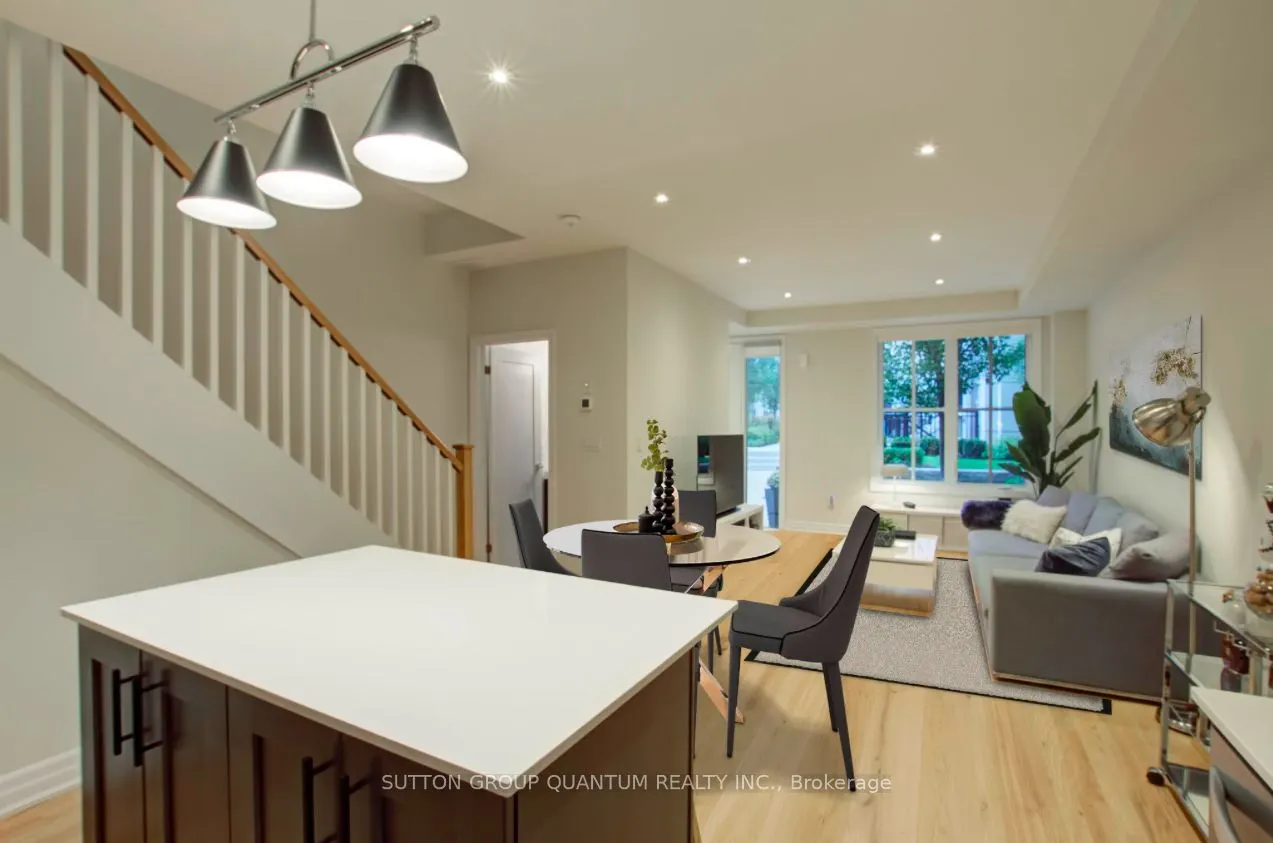 1190 Cawthra Road, #605
