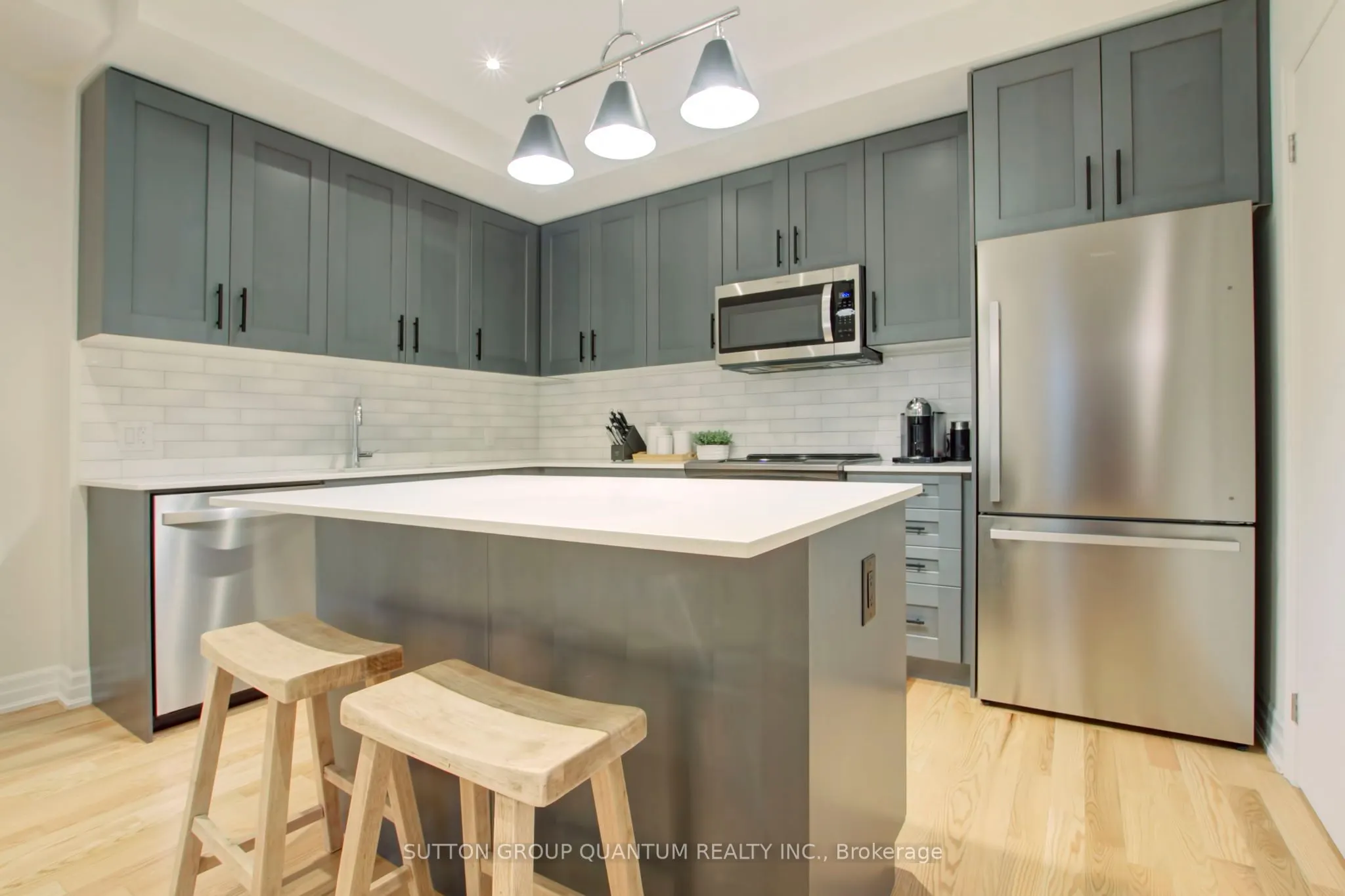 1190 Cawthra Road, #605