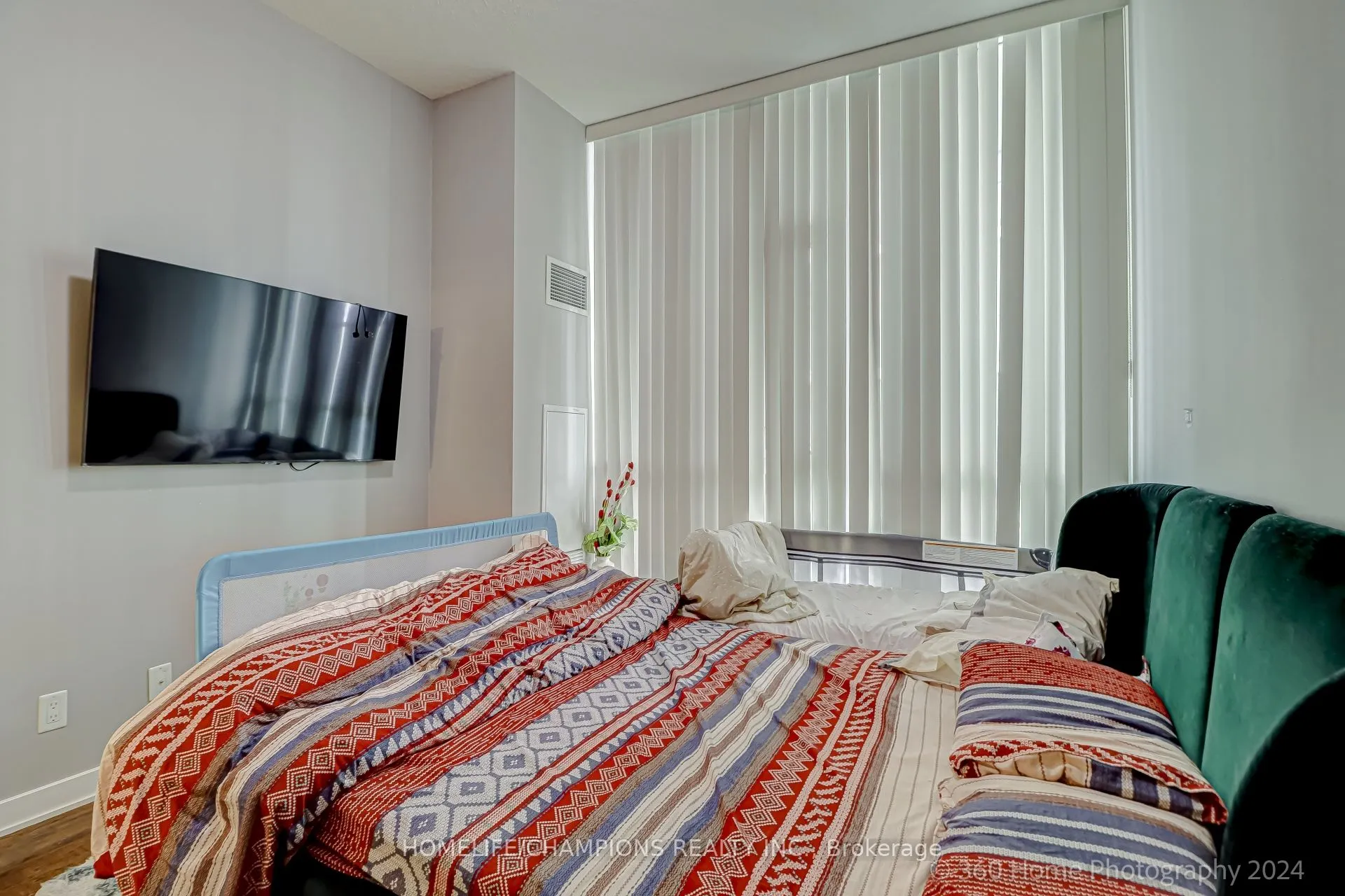 4070 Confederation Parkway, #709