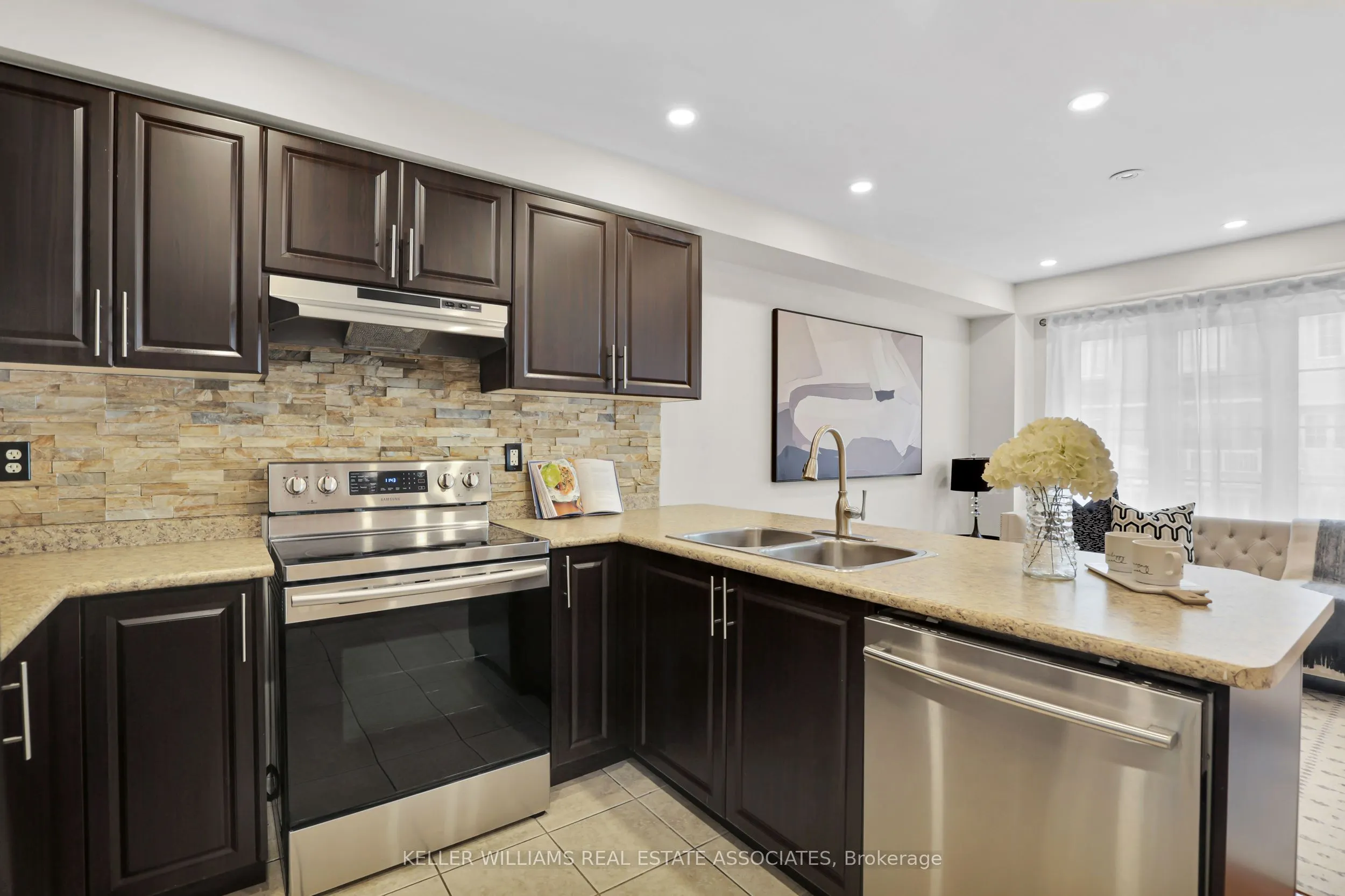 620 Ferguson Drive, #104
