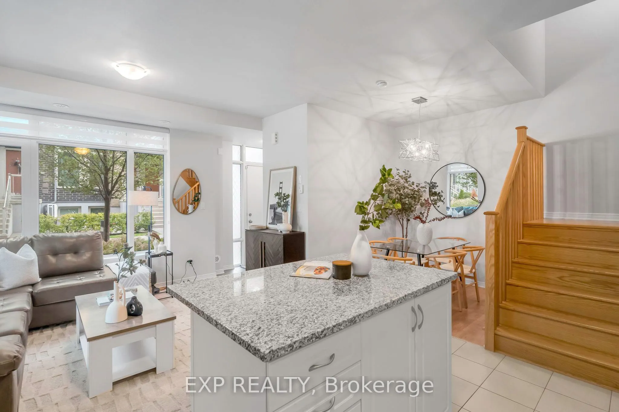 15 Applewood Lane, #95