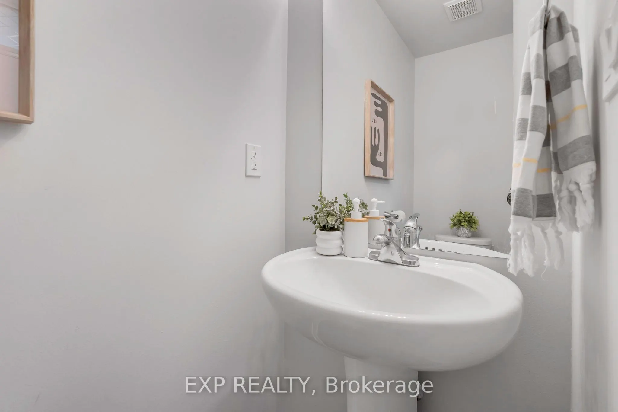 15 Applewood Lane, #95