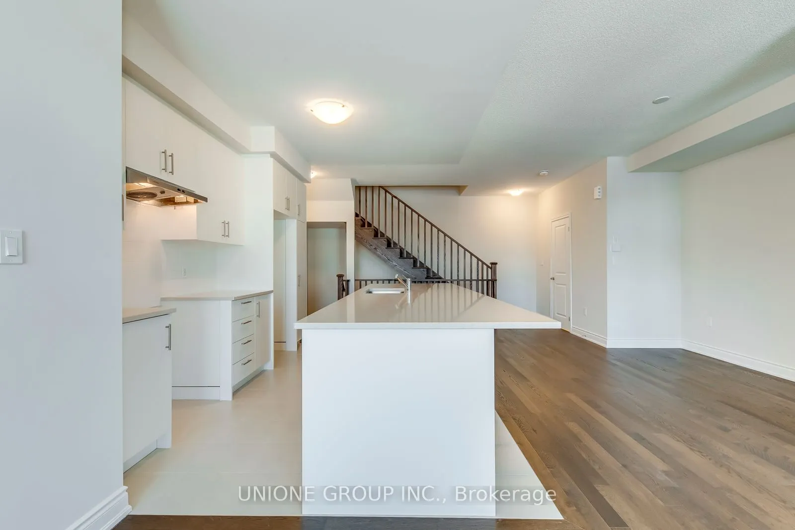 1425 Courtleigh Trail