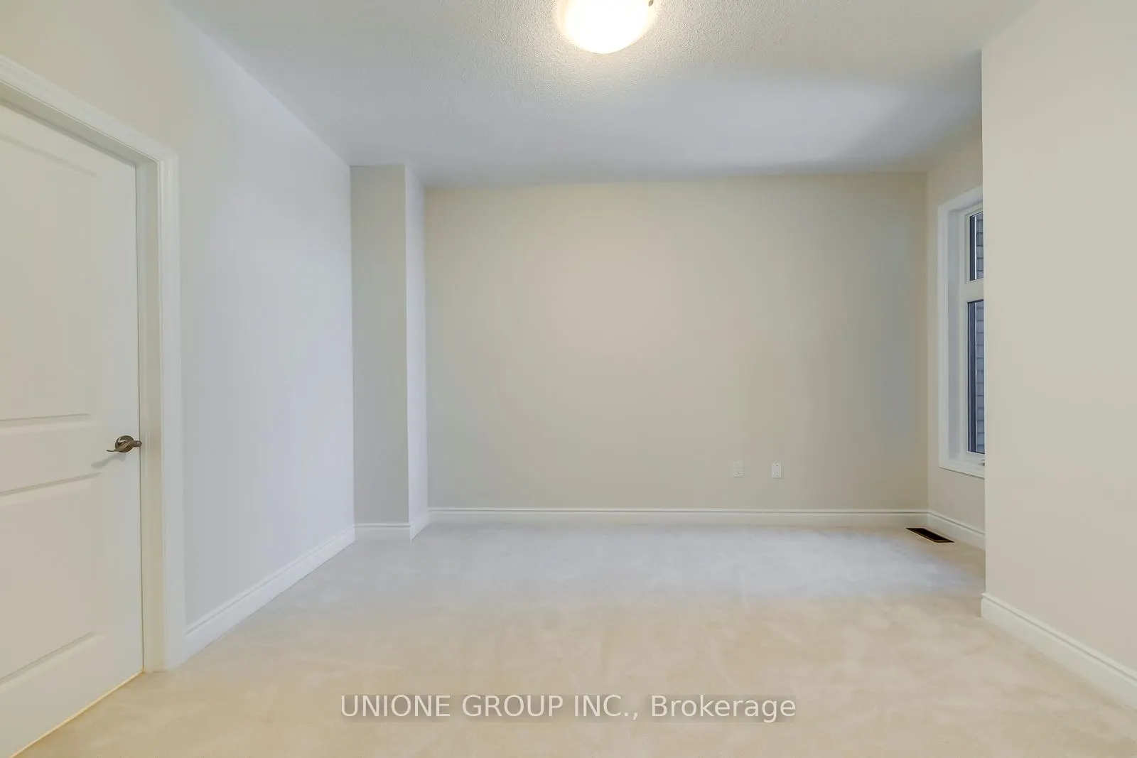 1425 Courtleigh Trail