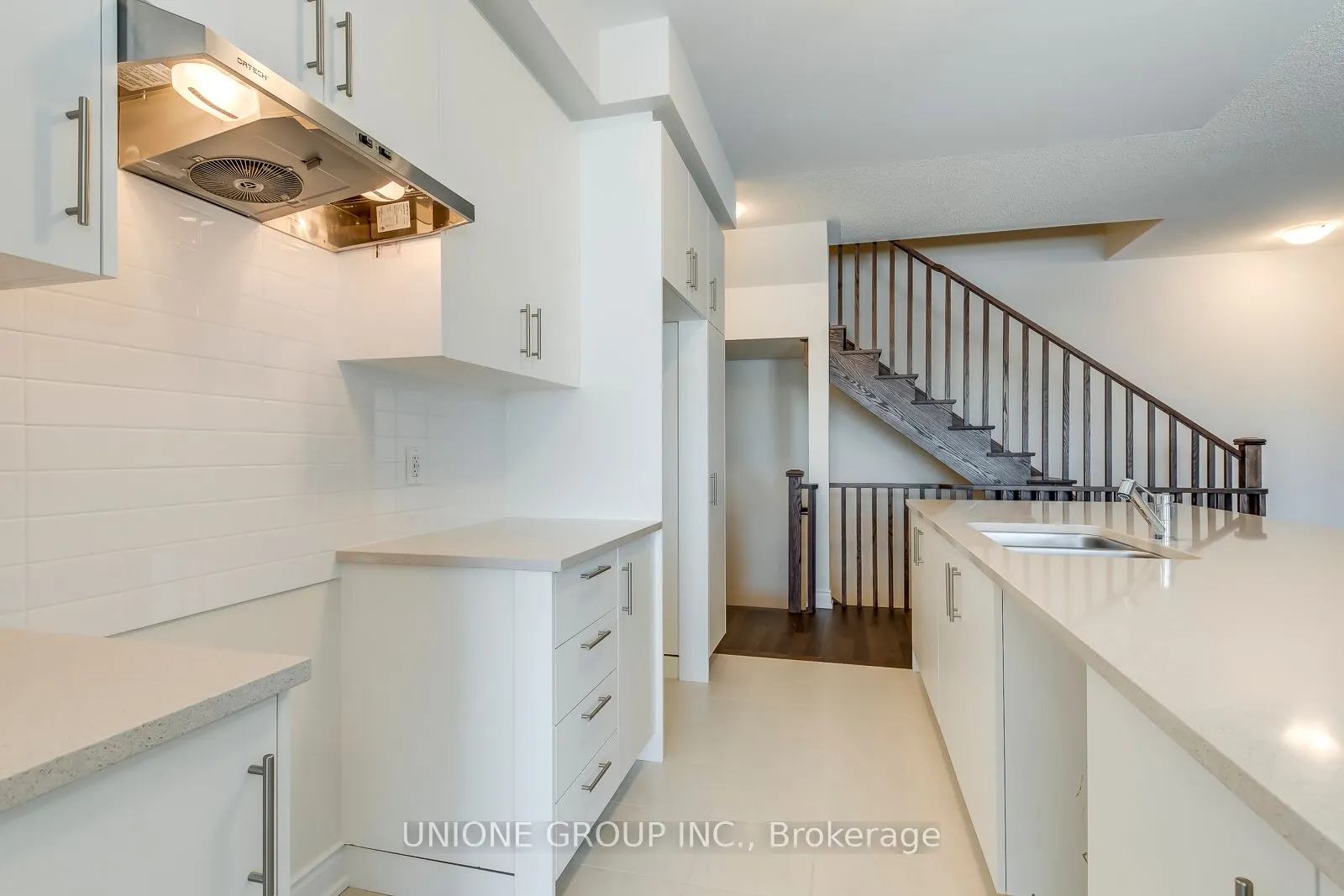 1425 Courtleigh Trail