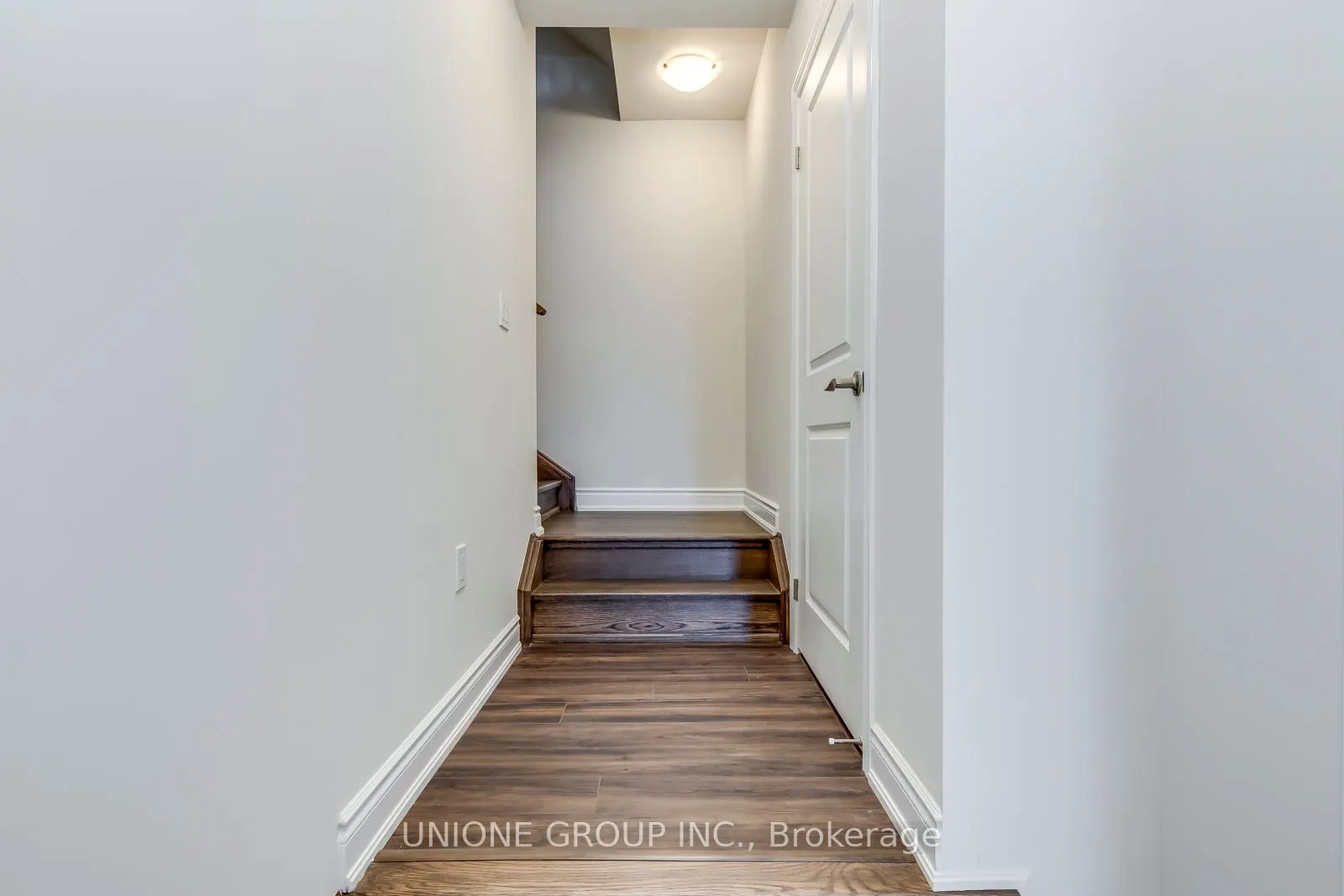 1425 Courtleigh Trail