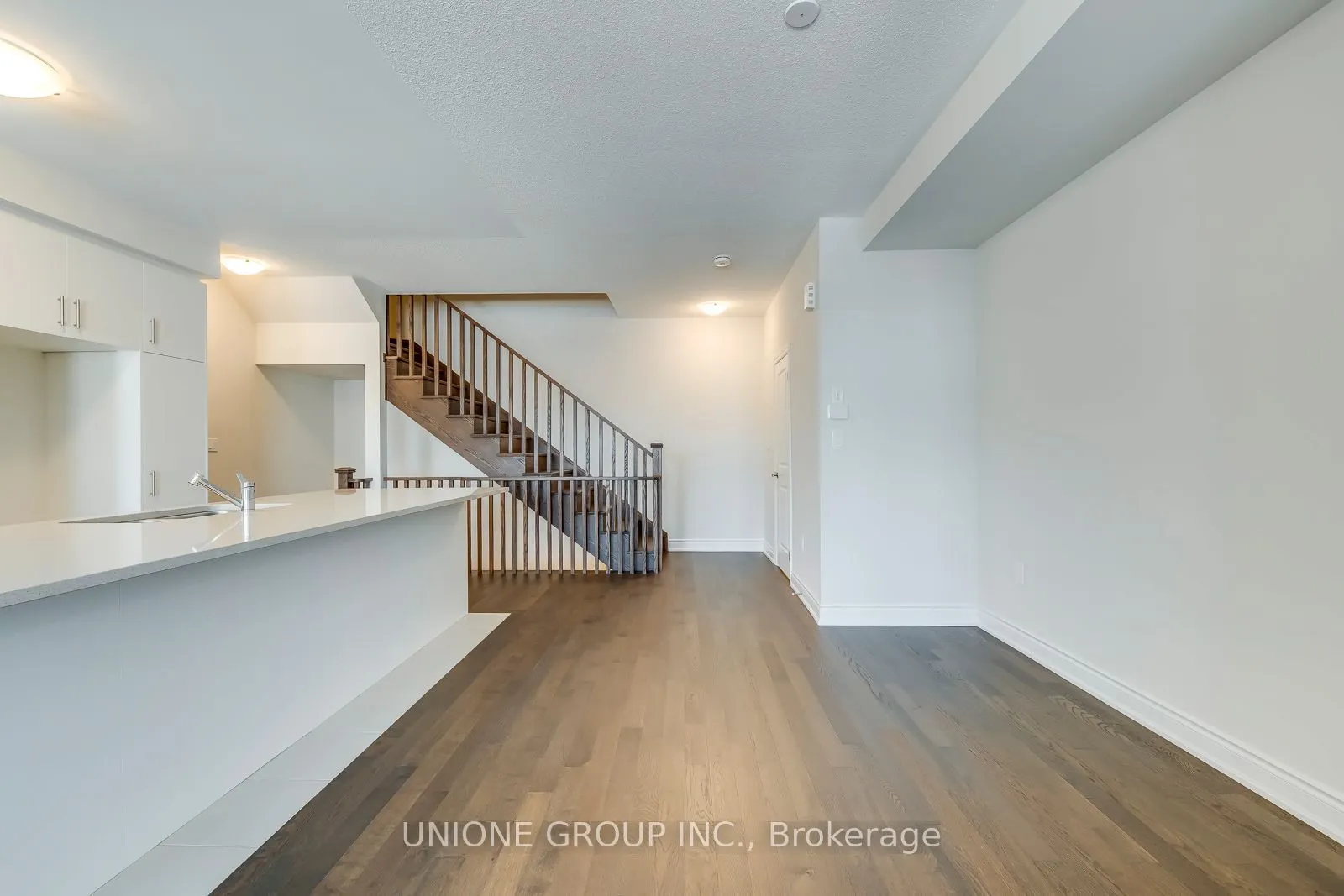 1425 Courtleigh Trail