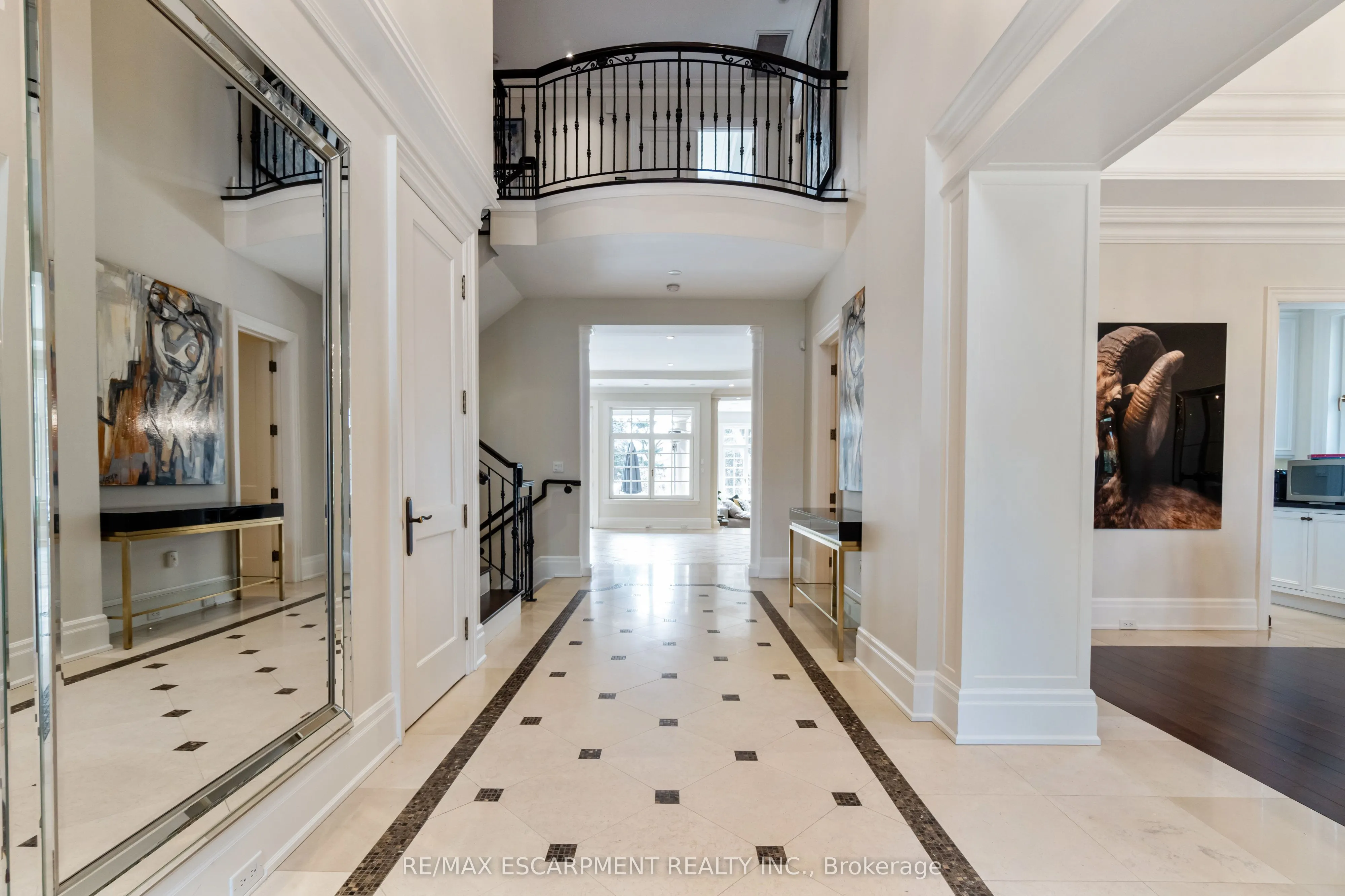 1476 Carmen Drive