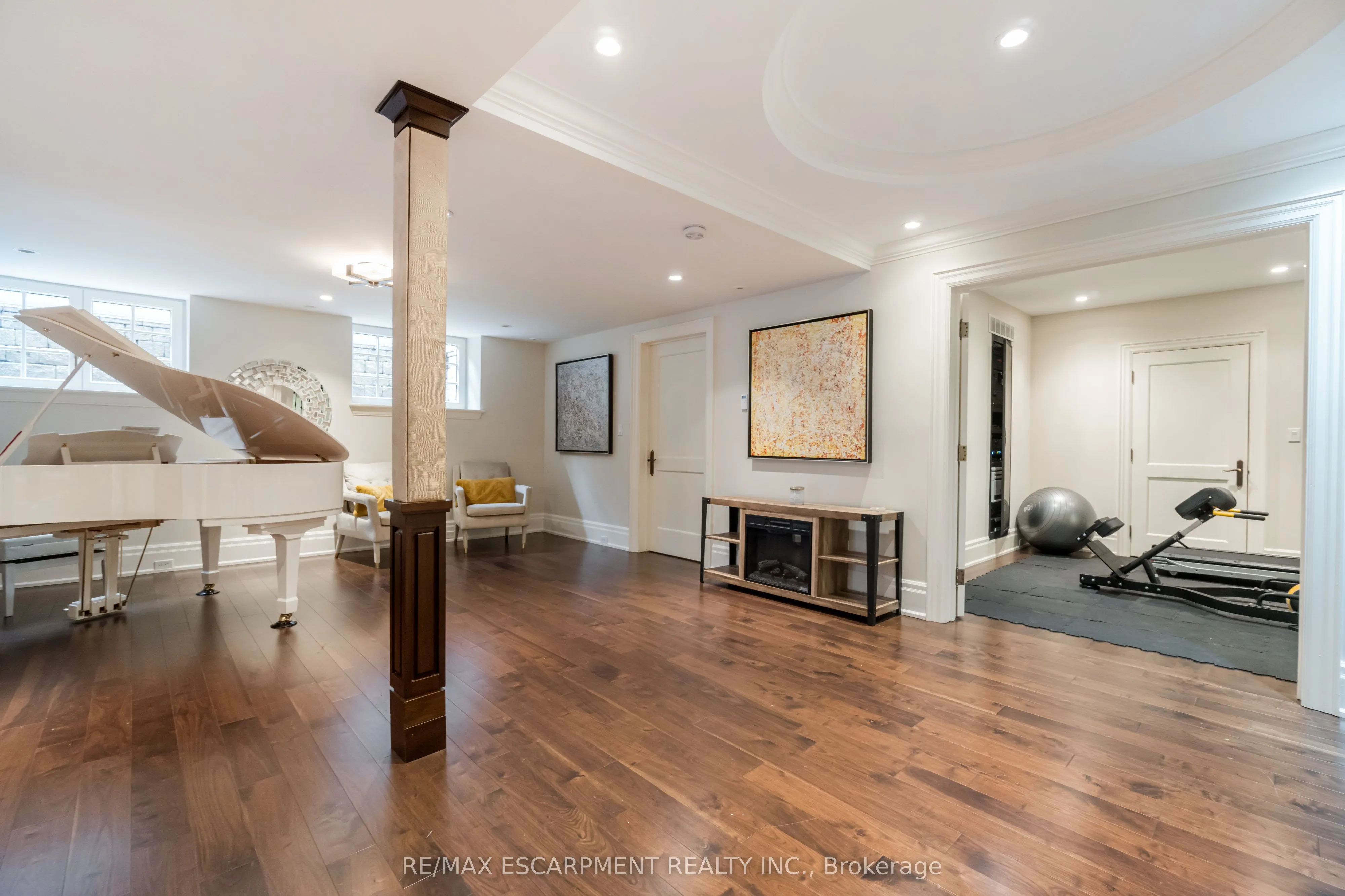 1476 Carmen Drive