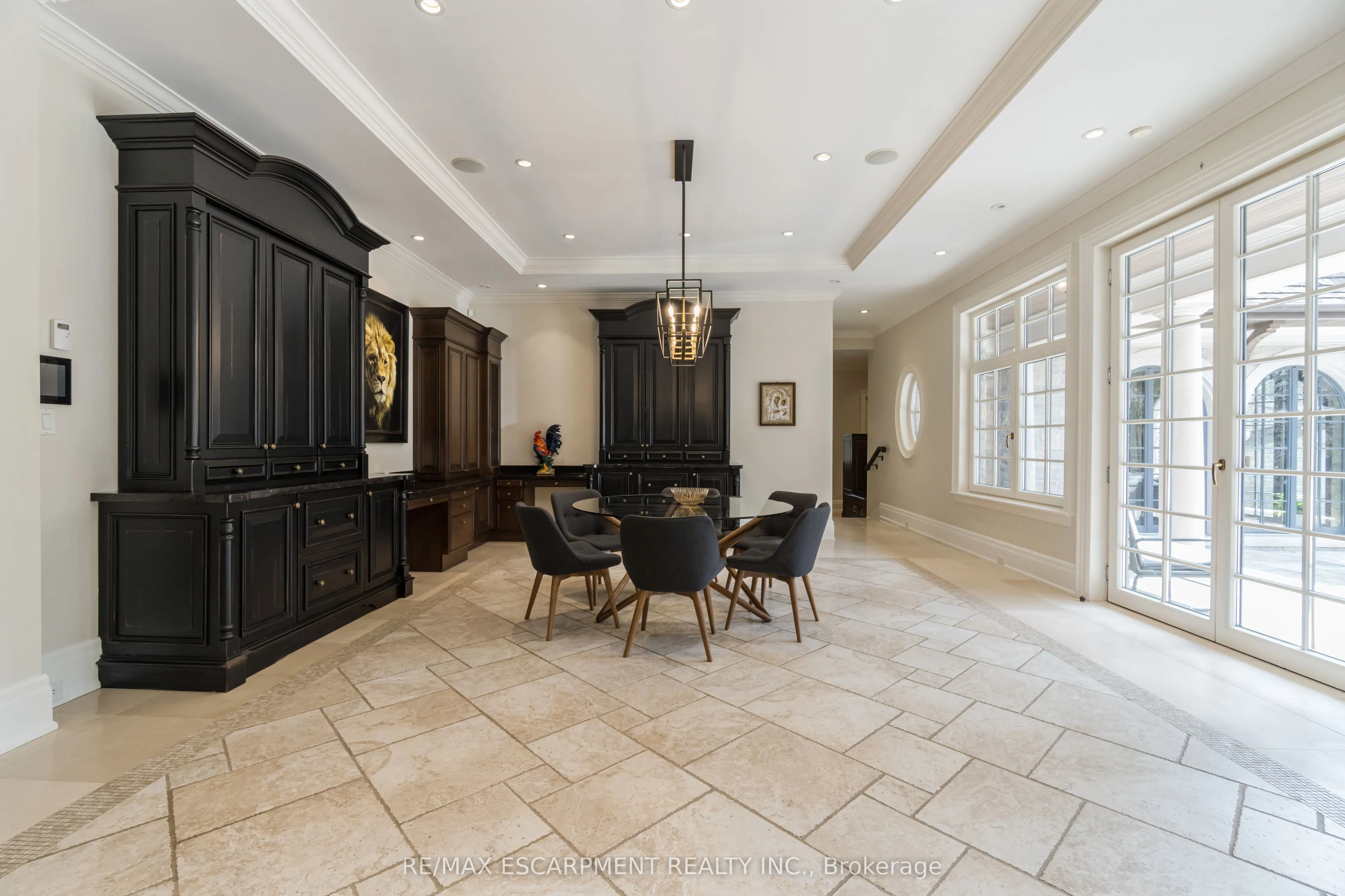 1476 Carmen Drive