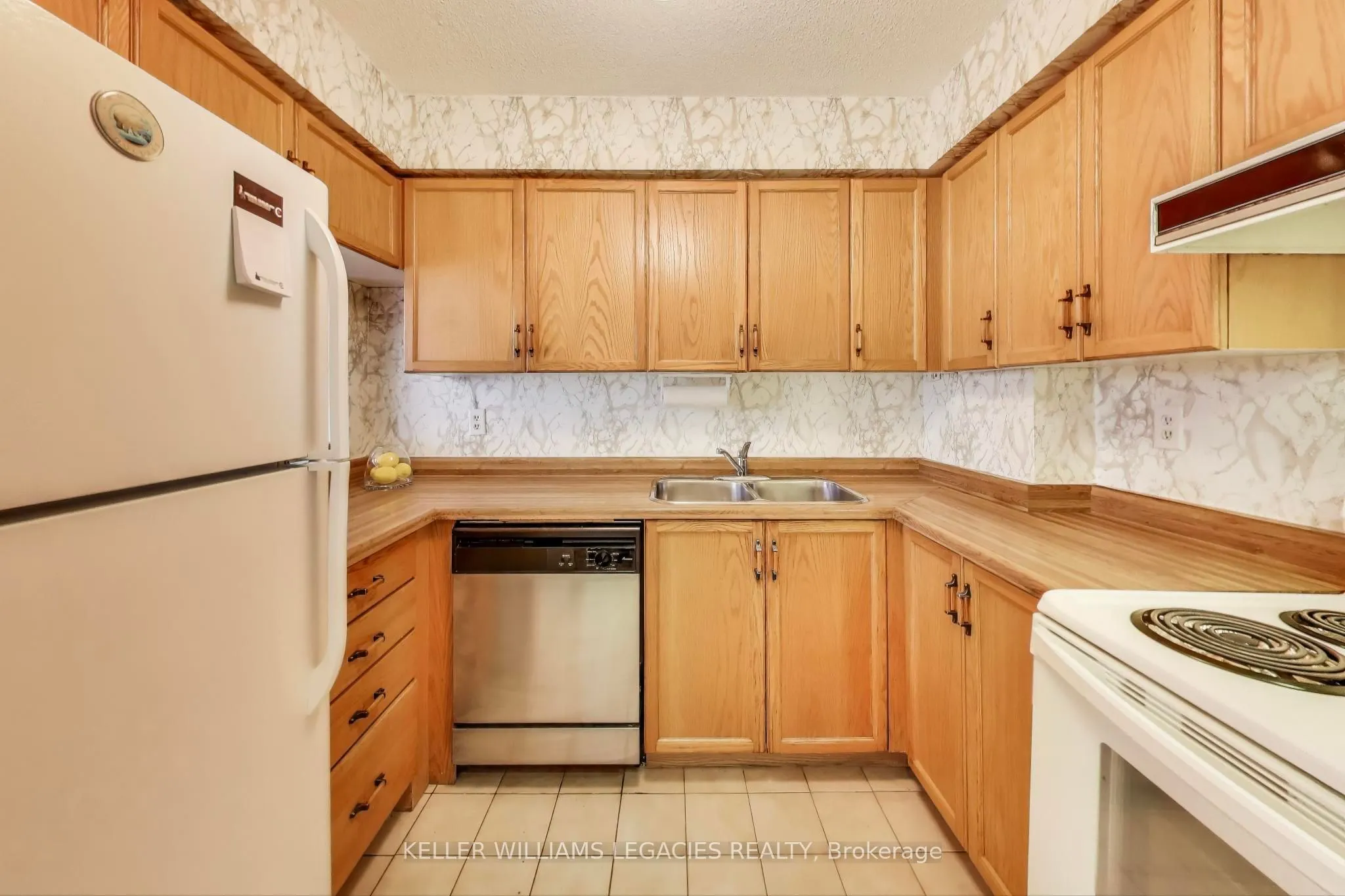 2901 Kipling Avenue, #801