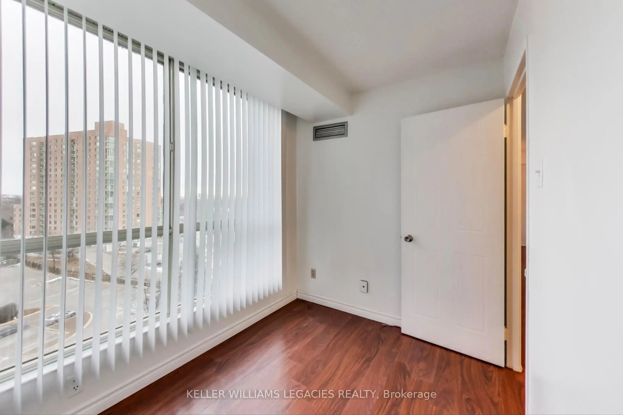 2901 Kipling Avenue, #801