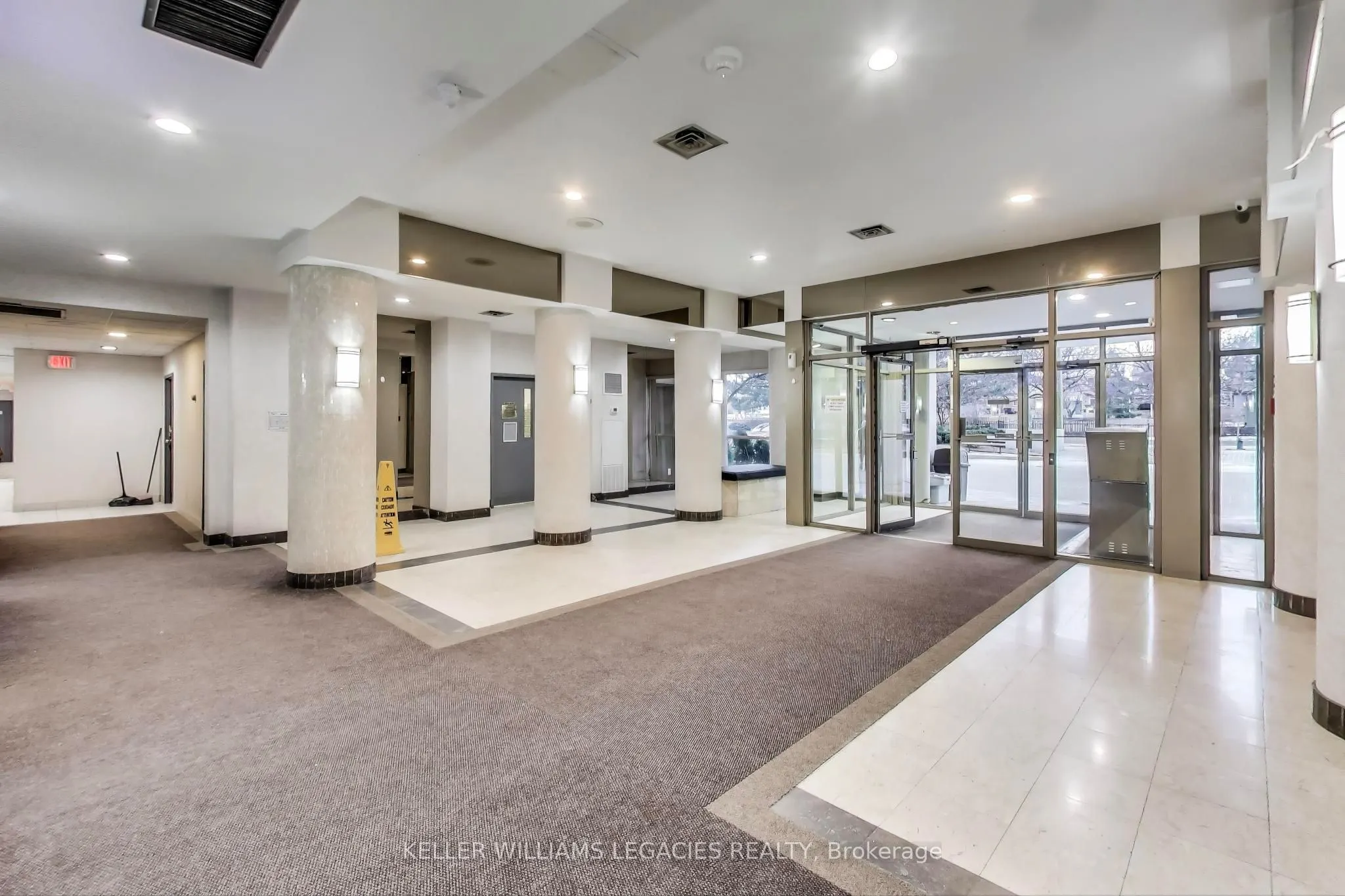 2901 Kipling Avenue, #801