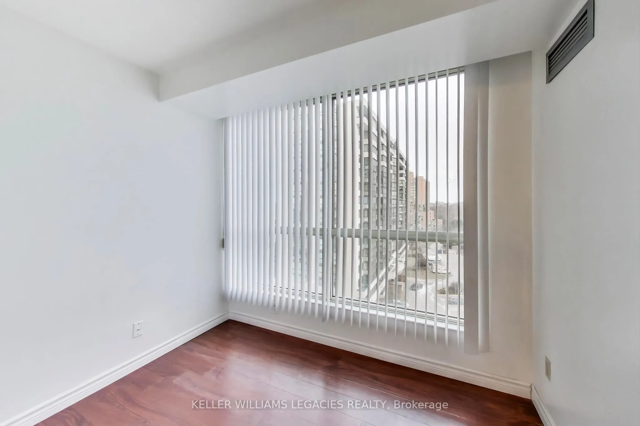 2901 Kipling Avenue, #801