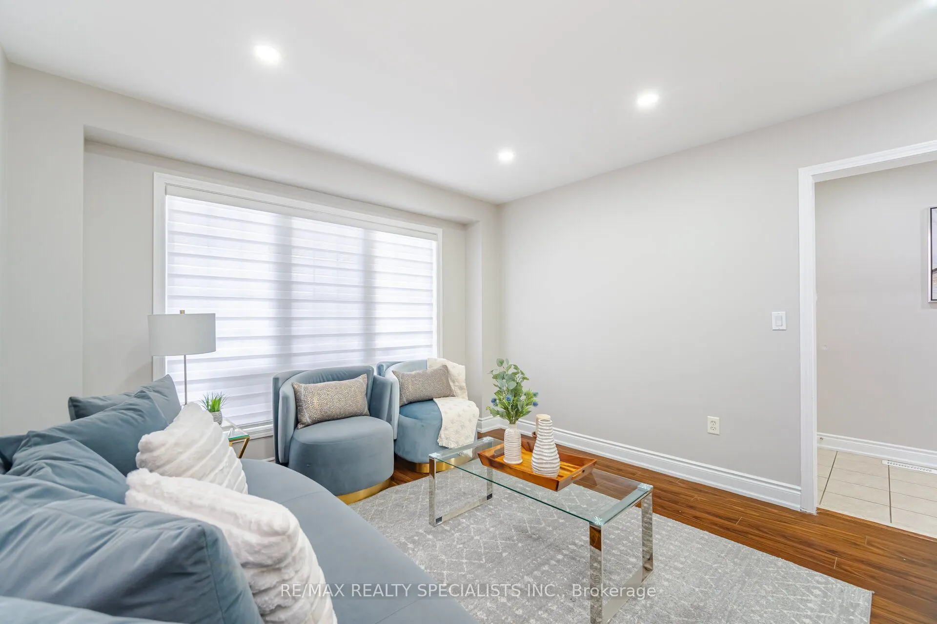 8 Upshall Drive