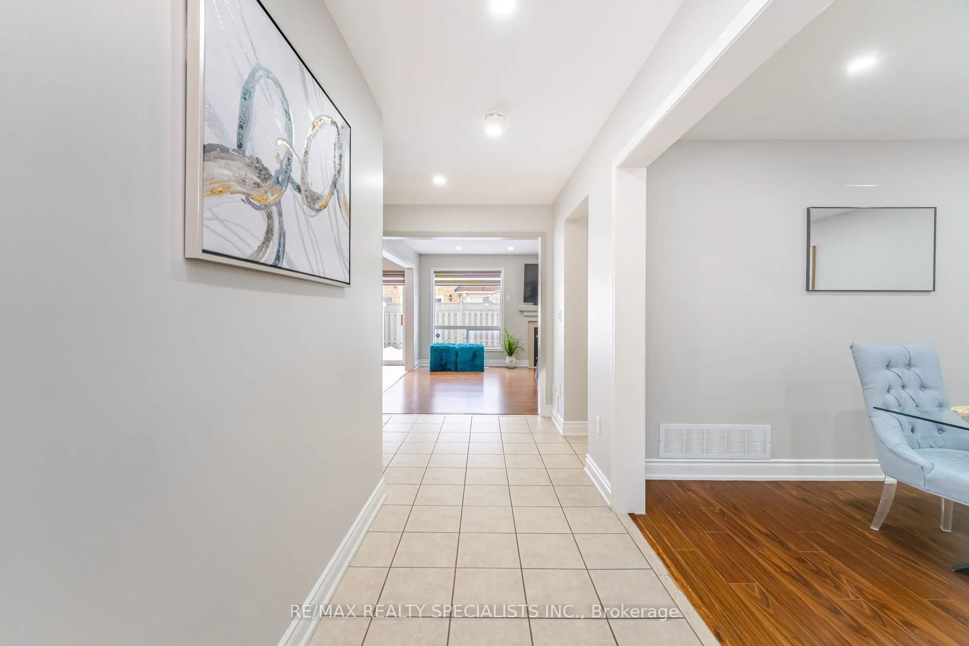 8 Upshall Drive