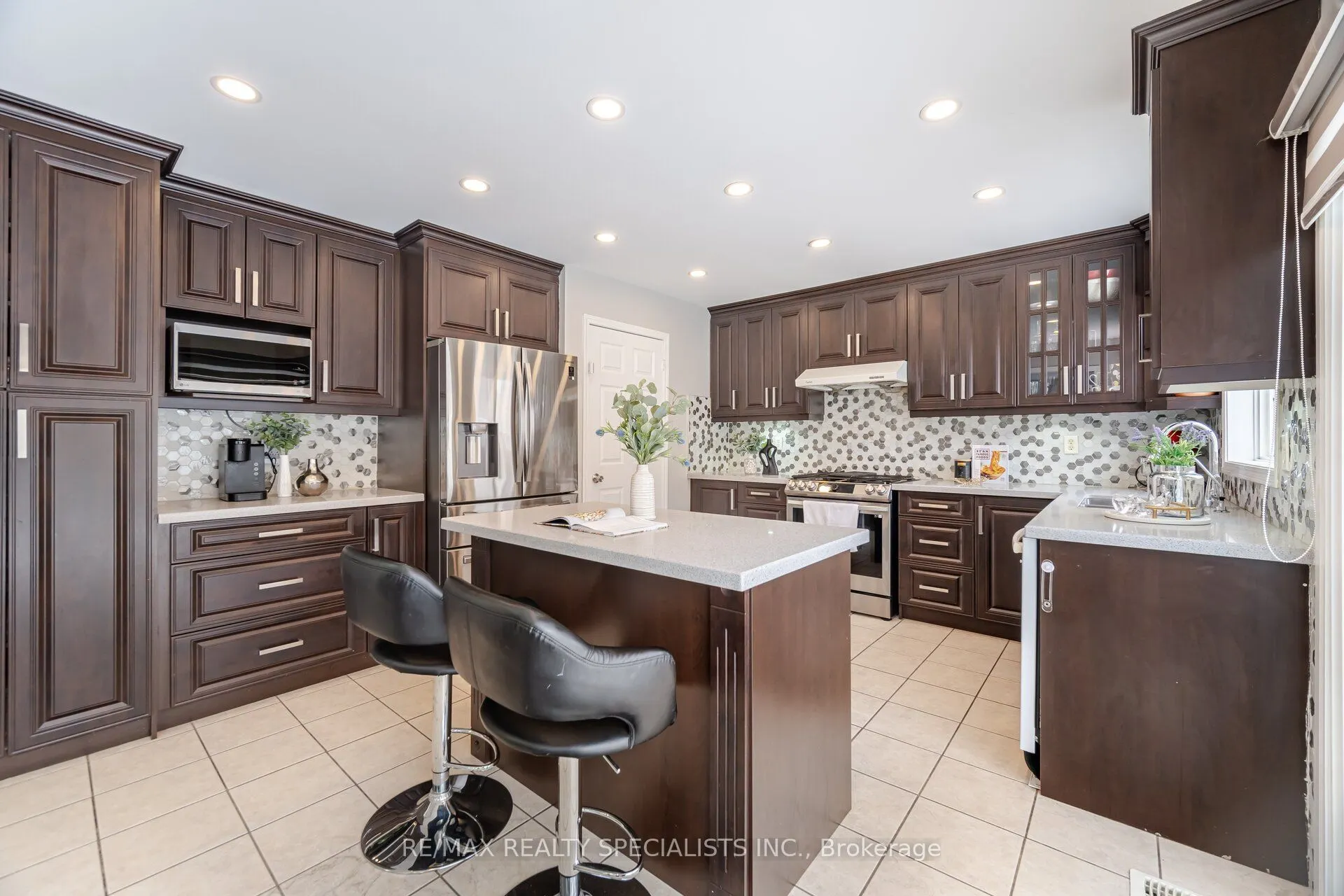 8 Upshall Drive