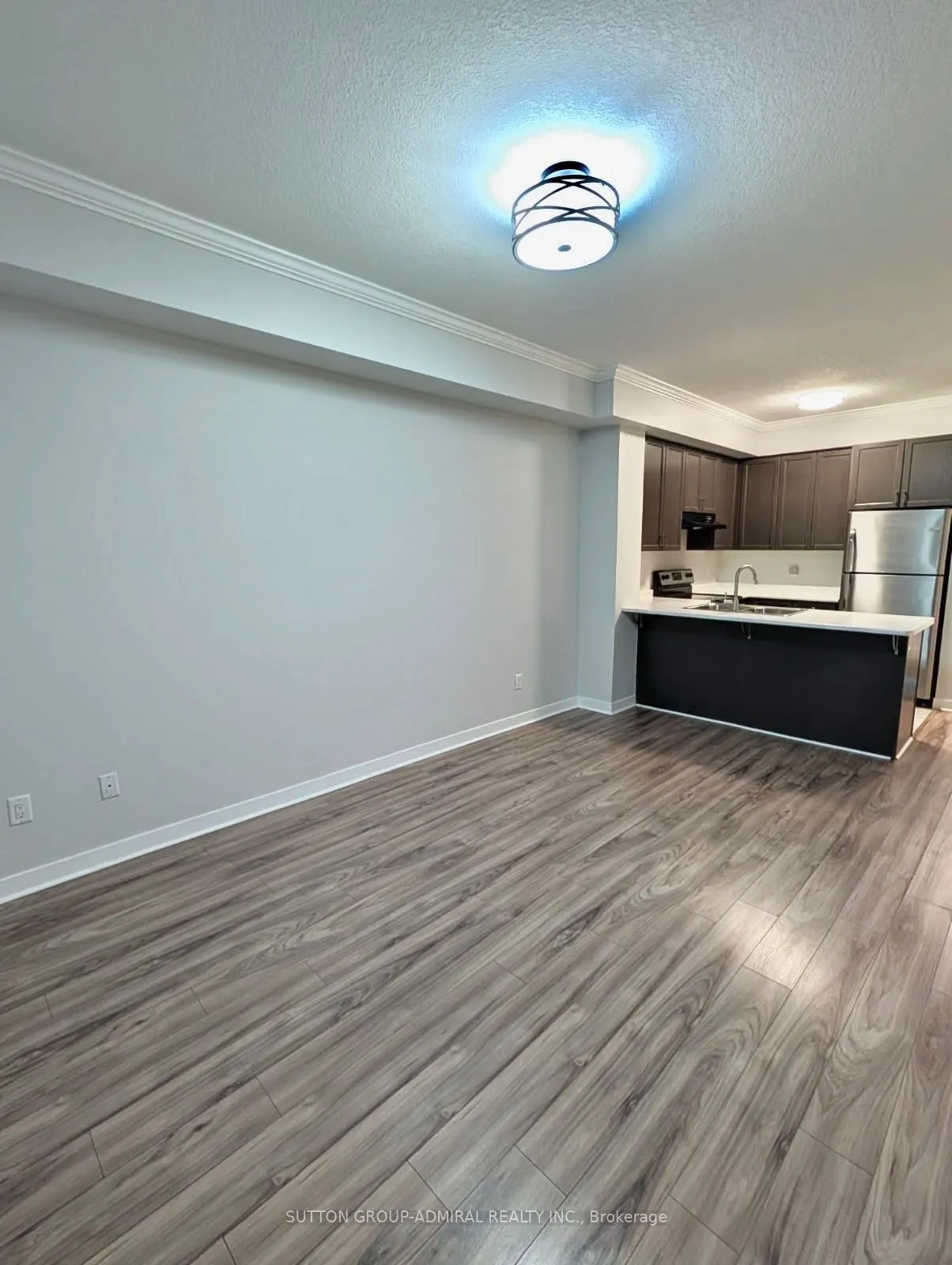 5317 Upper Middle Road, #104