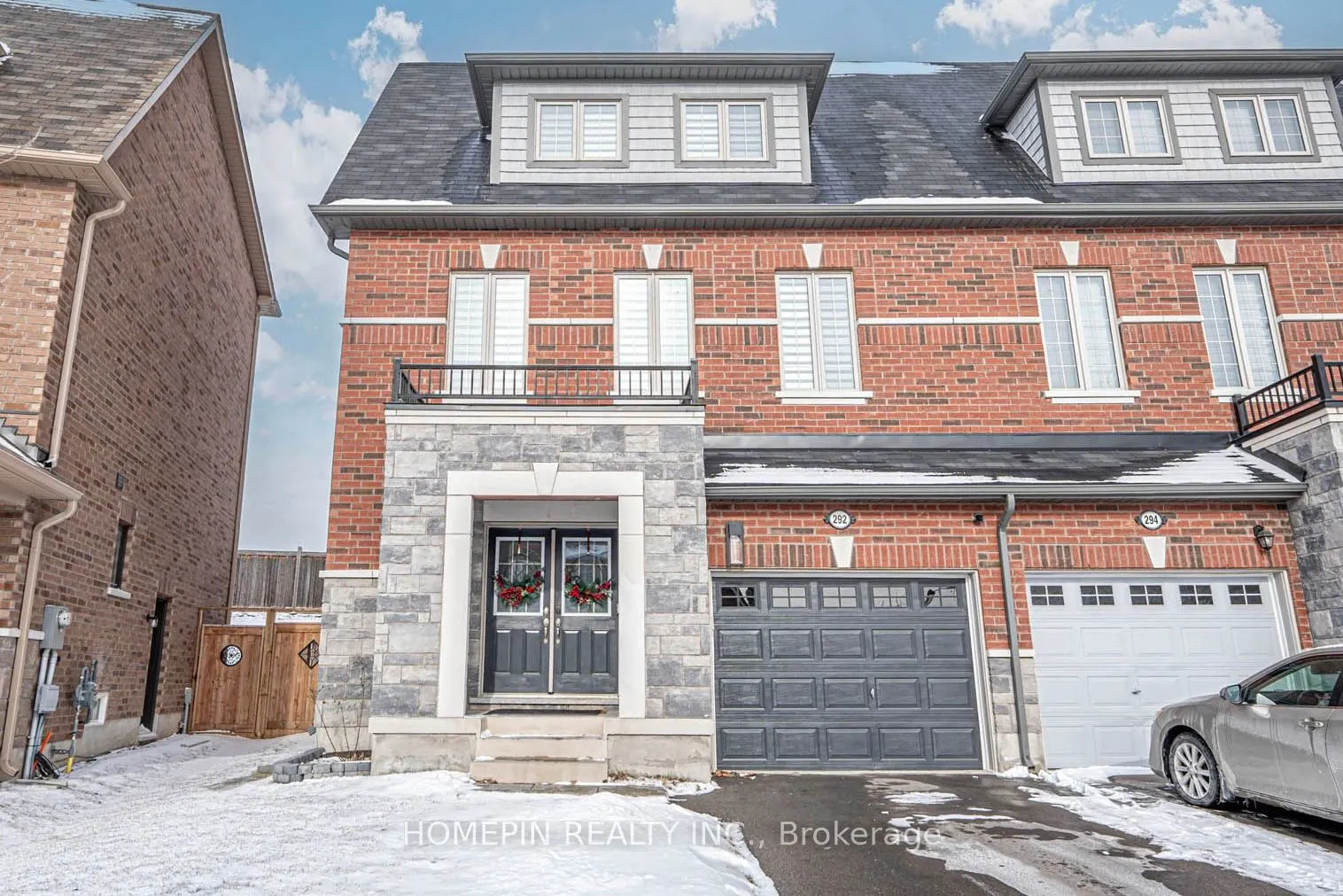 292 Fasken Court