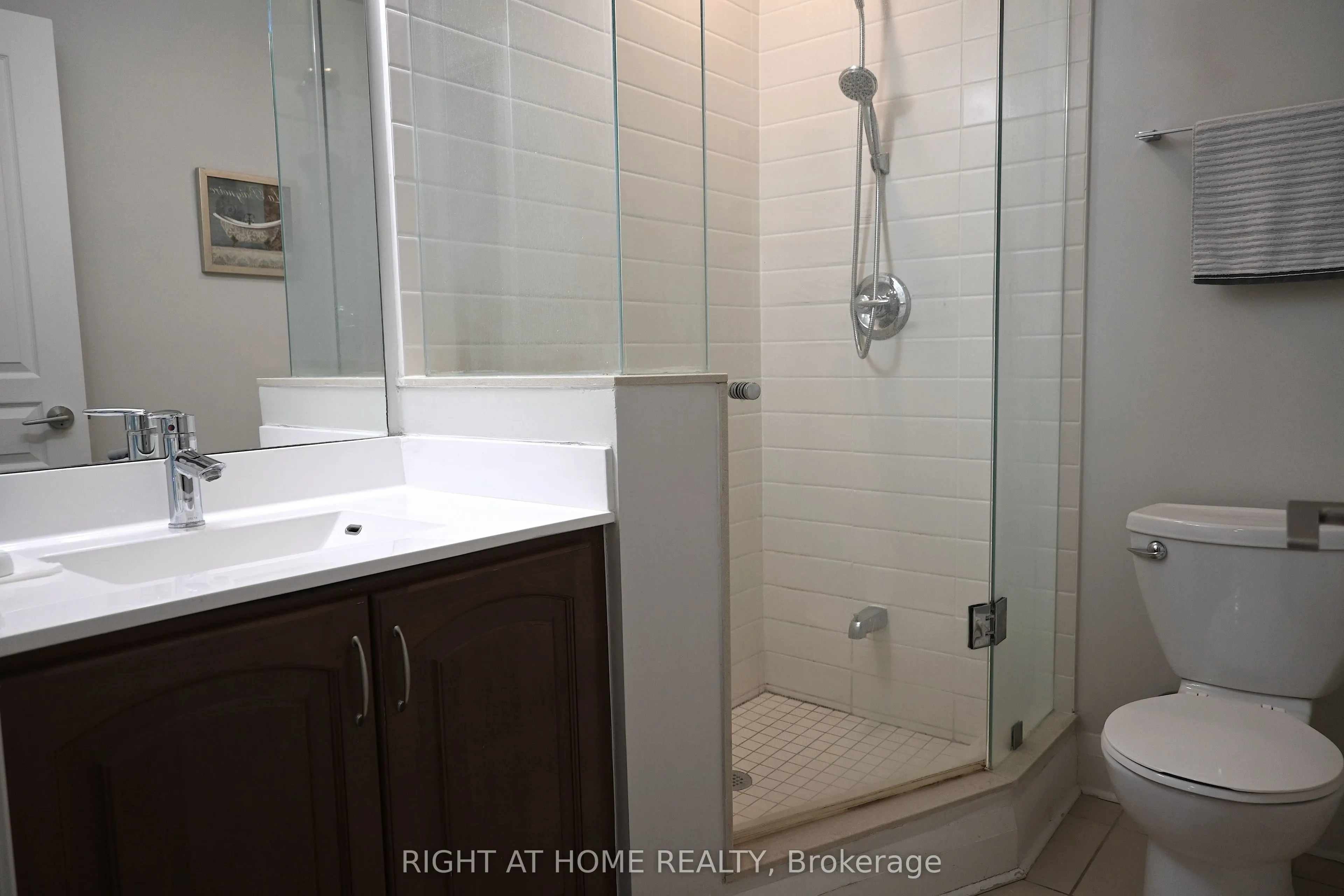 1 Hurontario Street #315