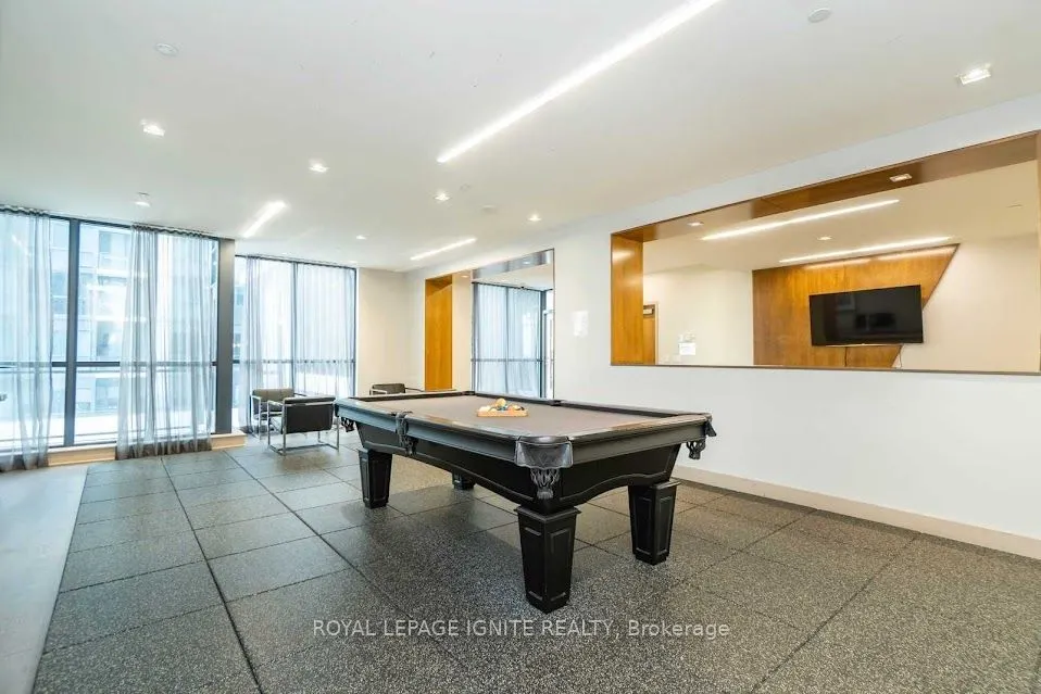 75 Eglinton Avenue W, #1107