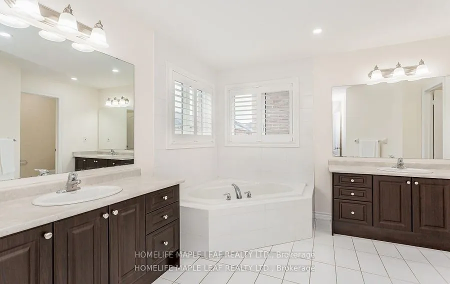 11 Cloverhaven Road