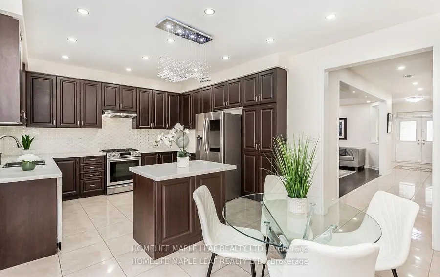 11 Cloverhaven Road