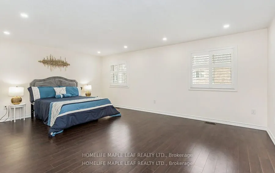 11 Cloverhaven Road