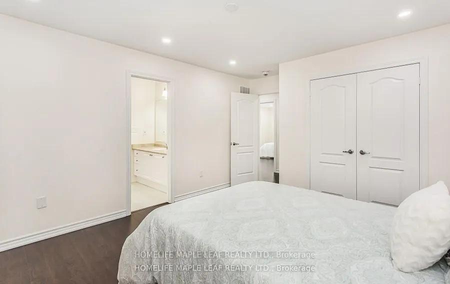 11 Cloverhaven Road