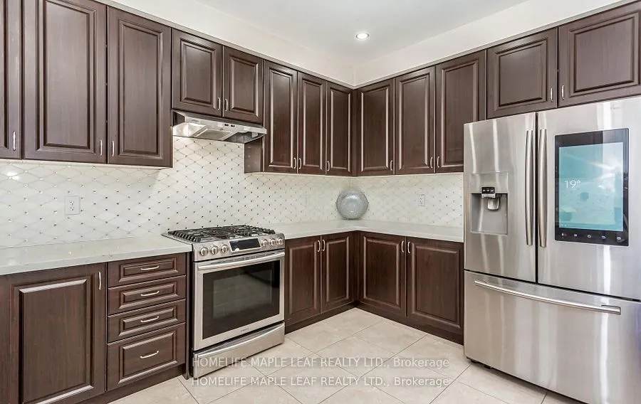 11 Cloverhaven Road