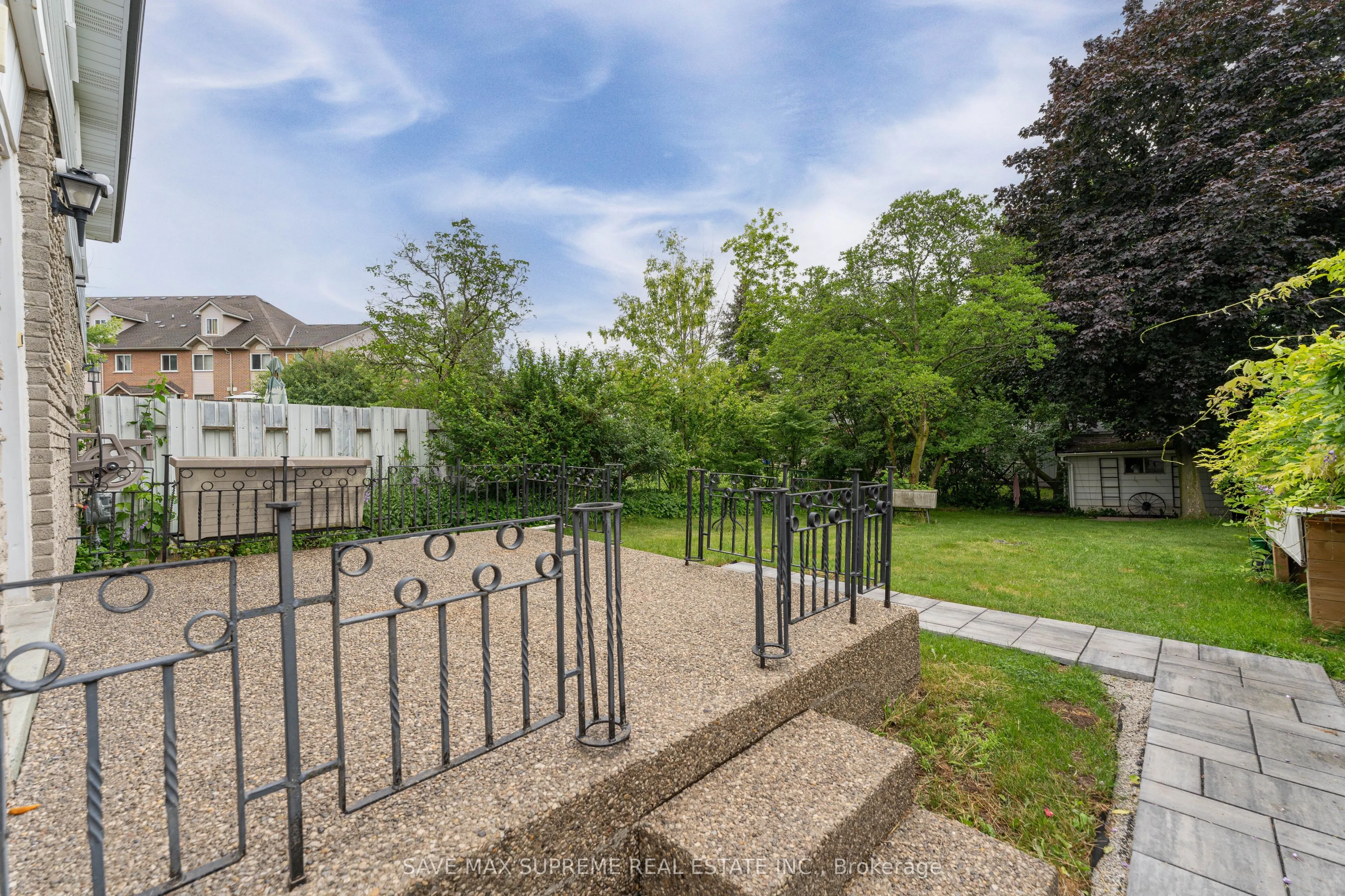 2458 Martin Court