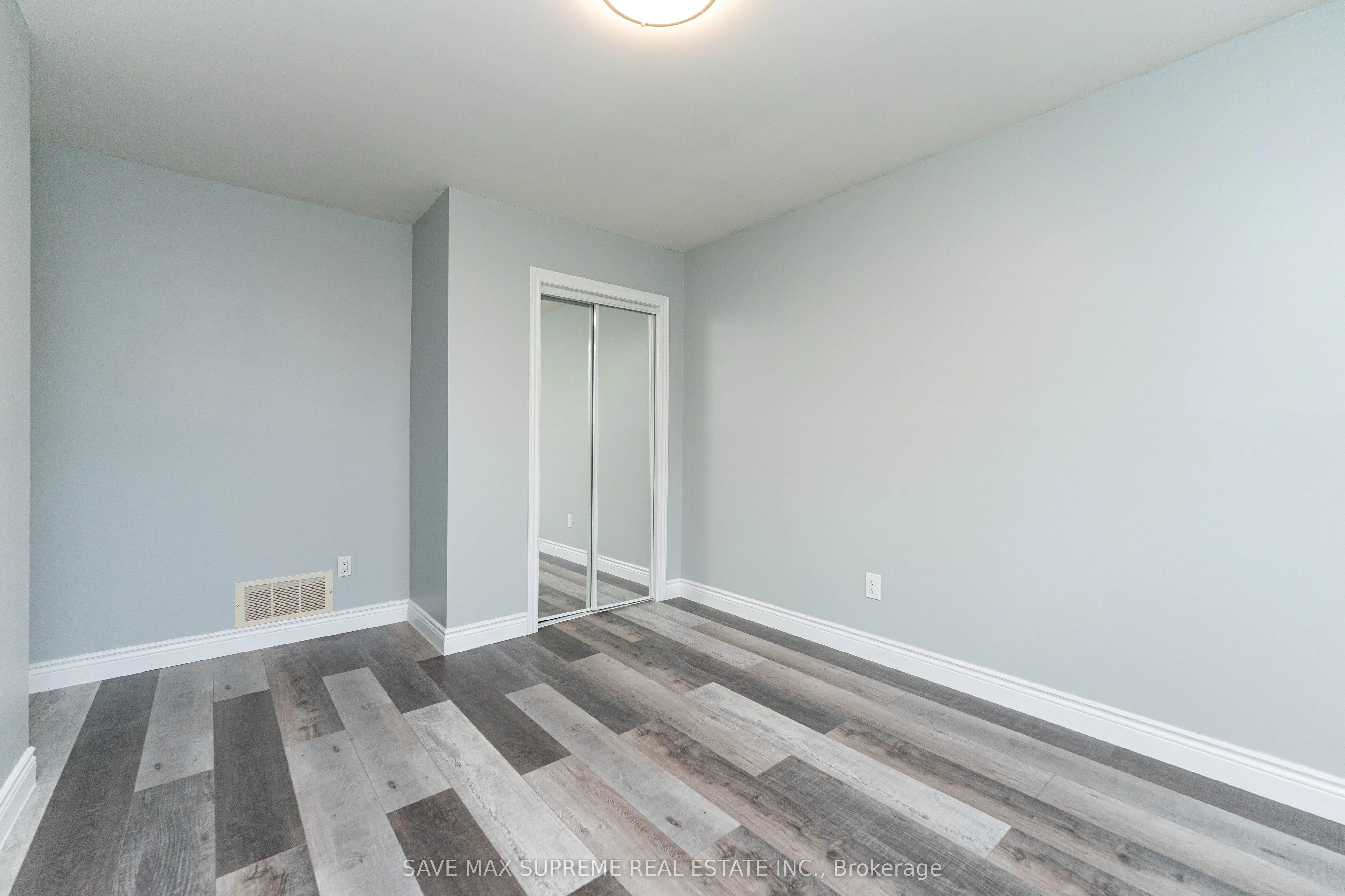 2458 Martin Court