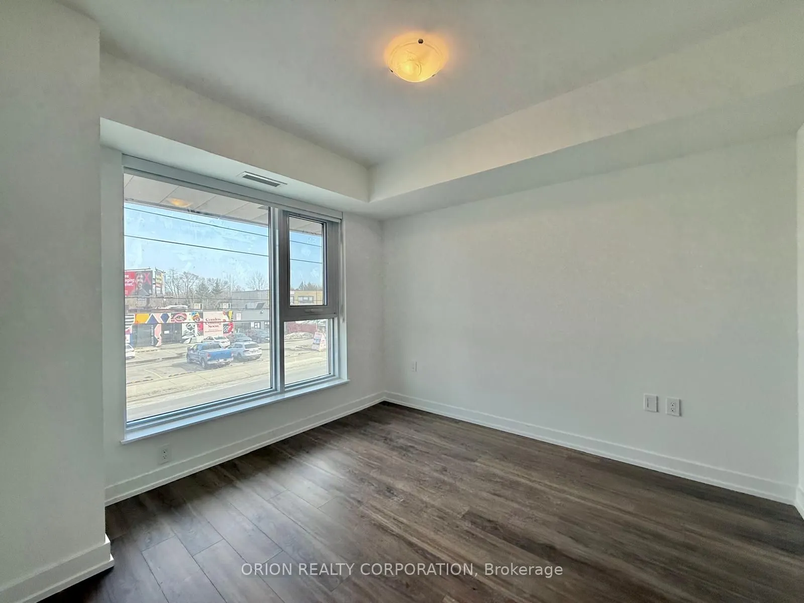 556 Marlee Avenue, #219