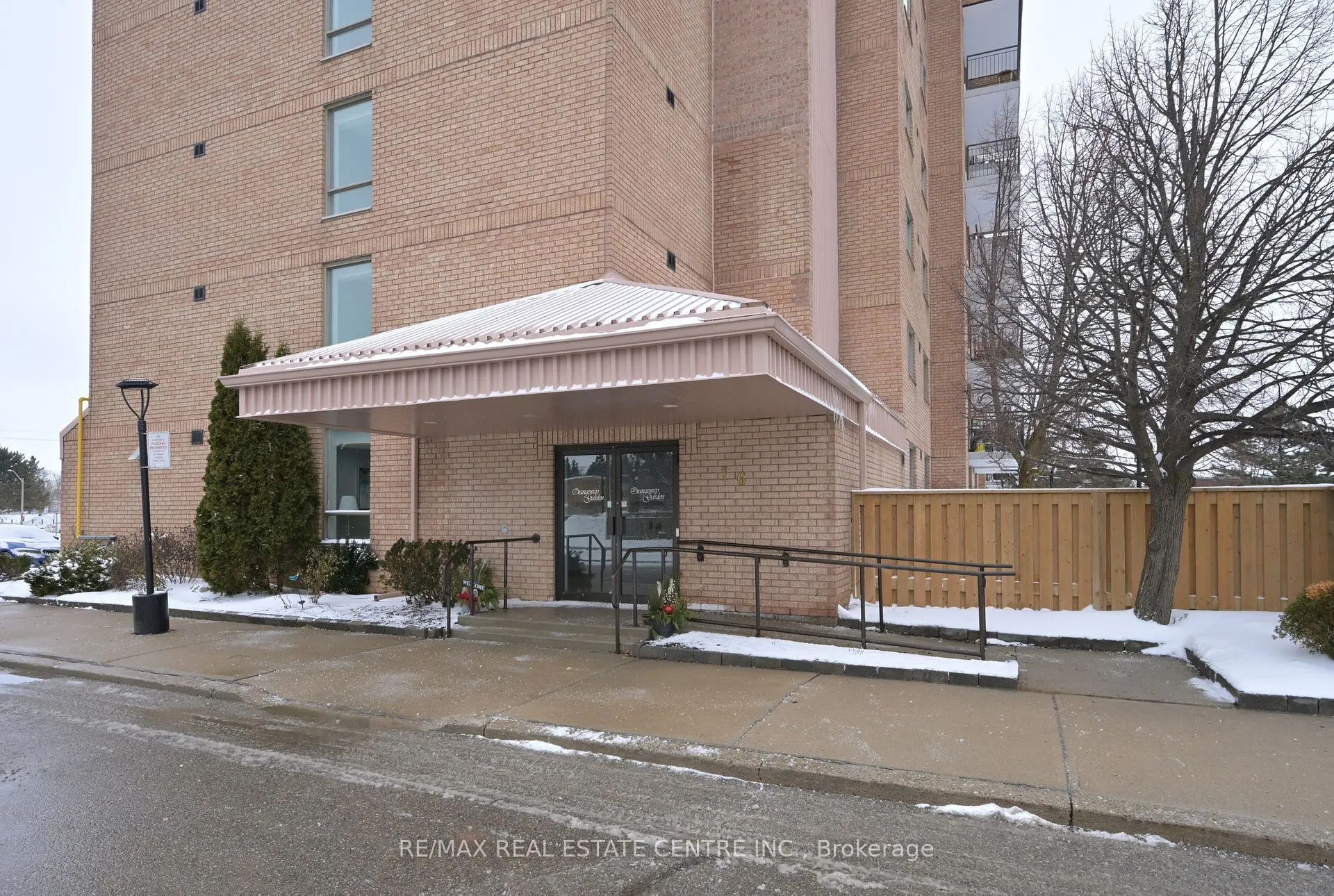 16 Fourth Street, #28