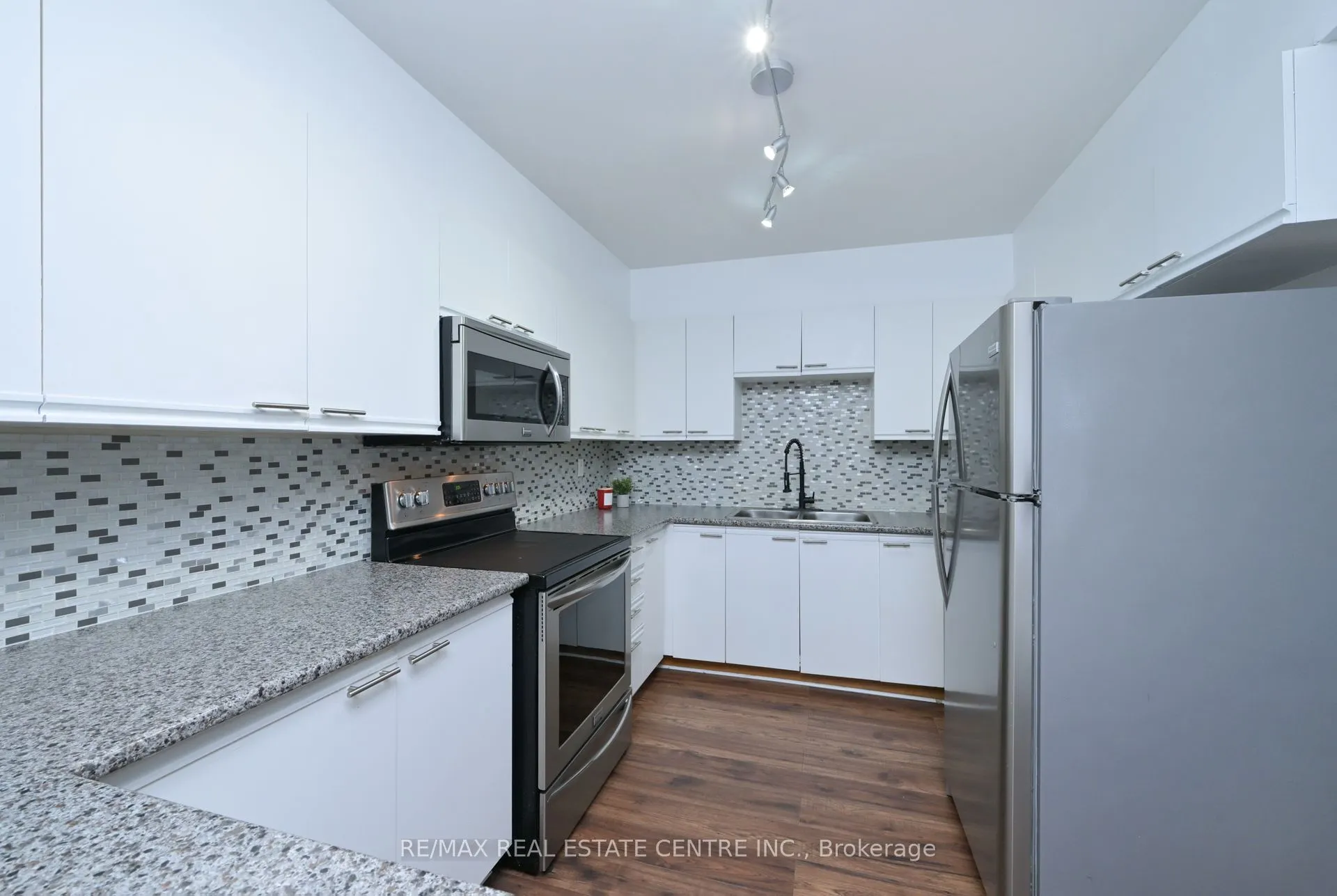 16 Fourth Street, #28