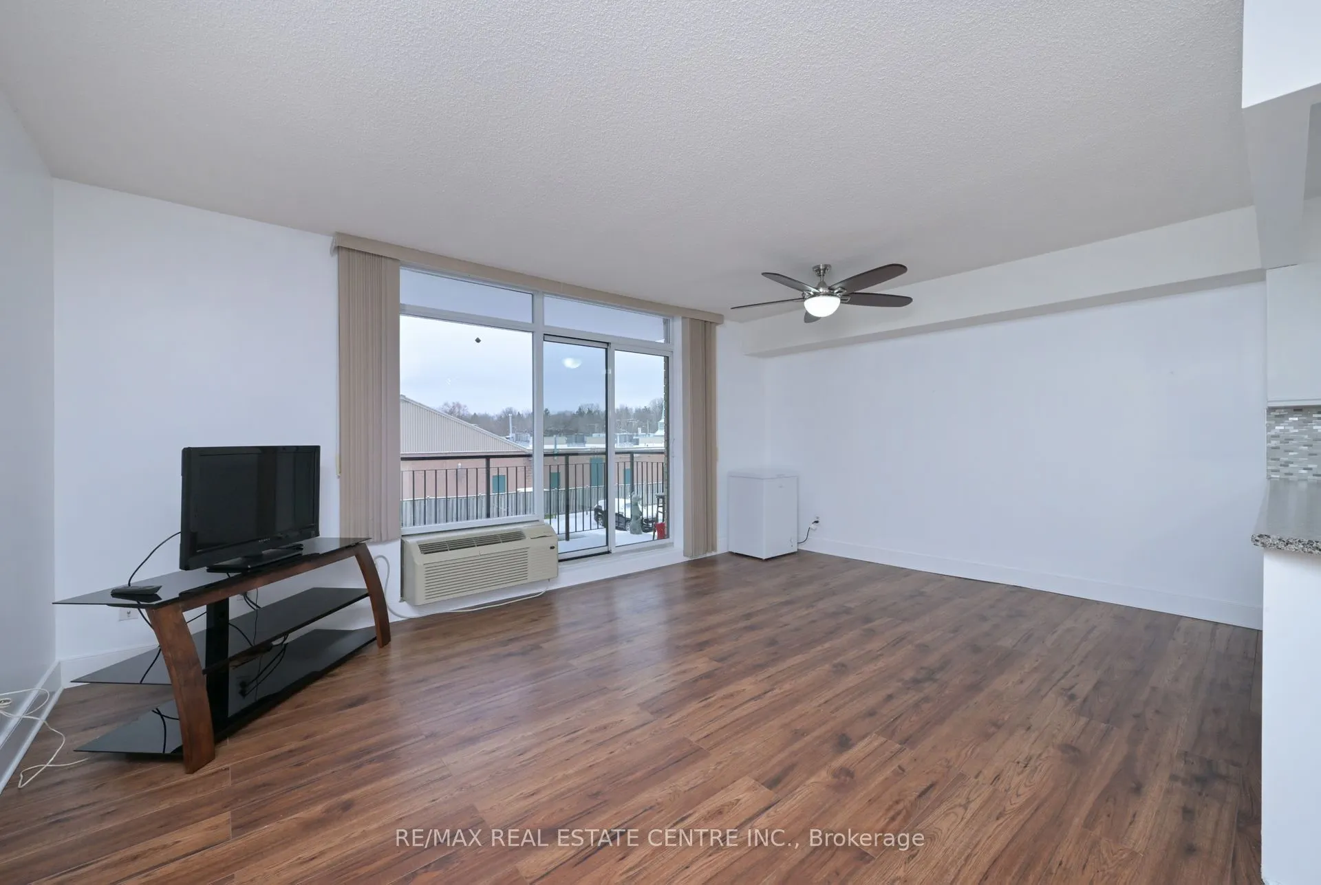 16 Fourth Street, #28