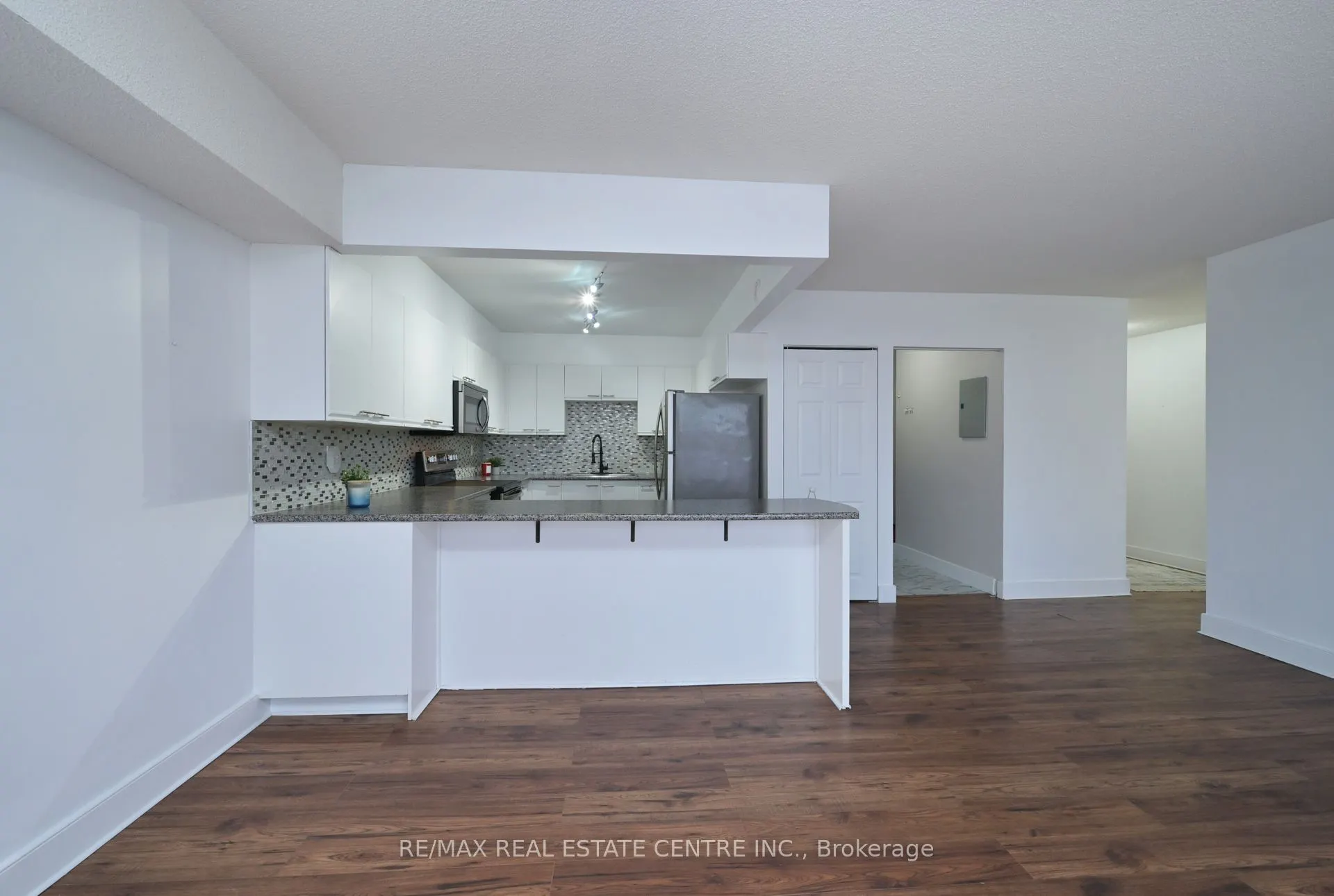 16 Fourth Street, #28
