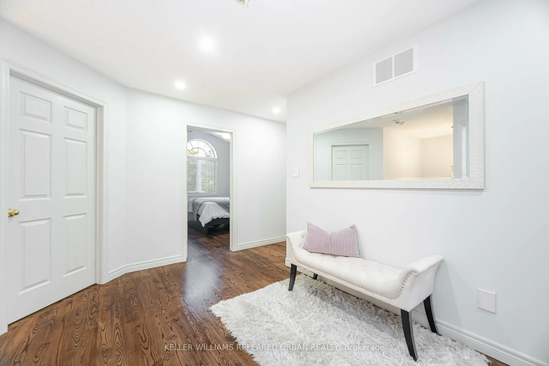 522 Larkspur Lane