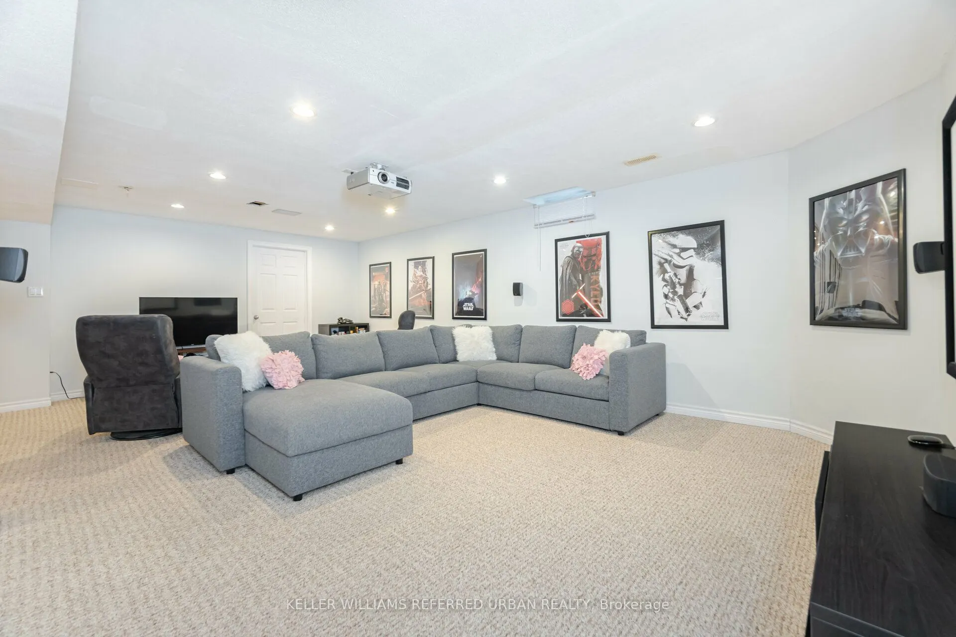 522 Larkspur Lane