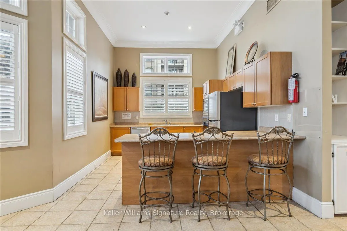 2075 Appleby Line, #205