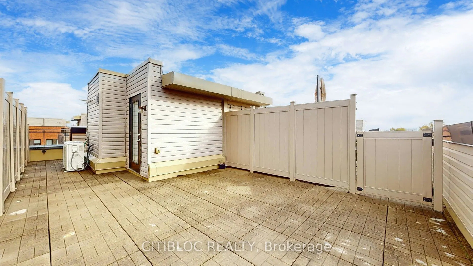 60 Winston Park Boulevard, #66