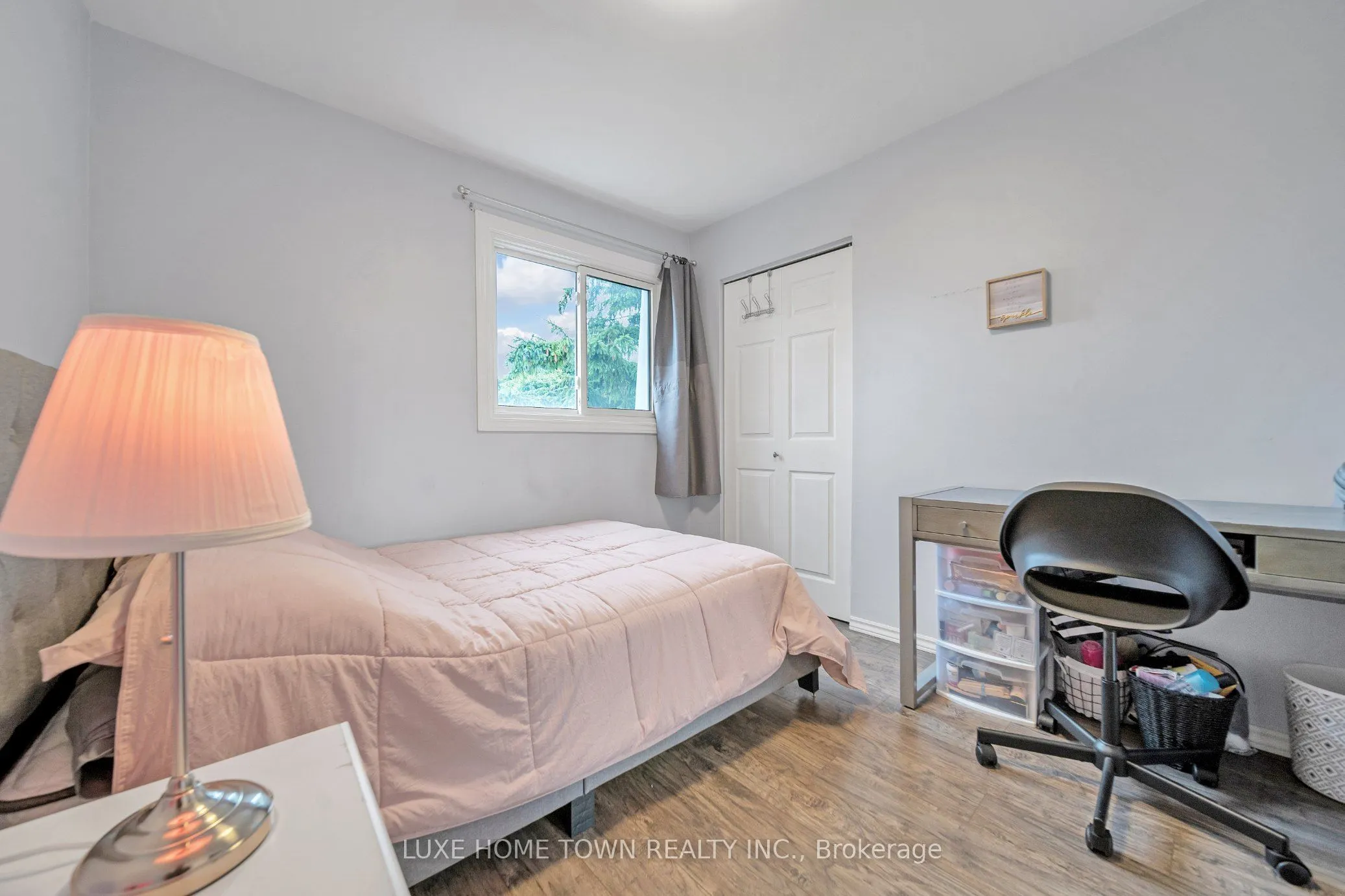 400 Mississauga Valley Boulevard #160