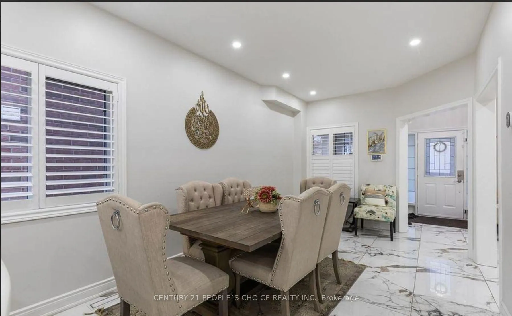 6993 Amour Terrace