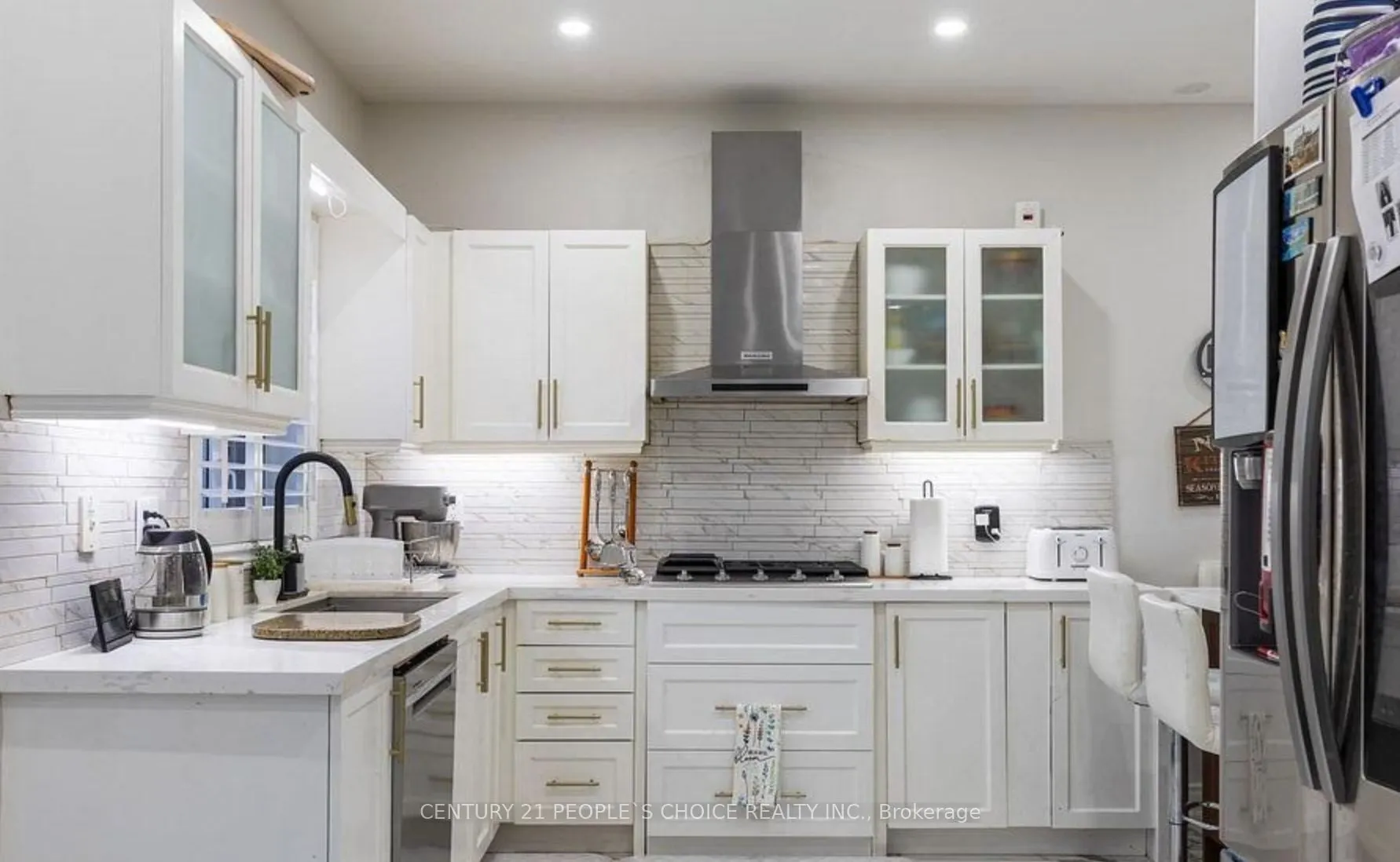 6993 Amour Terrace