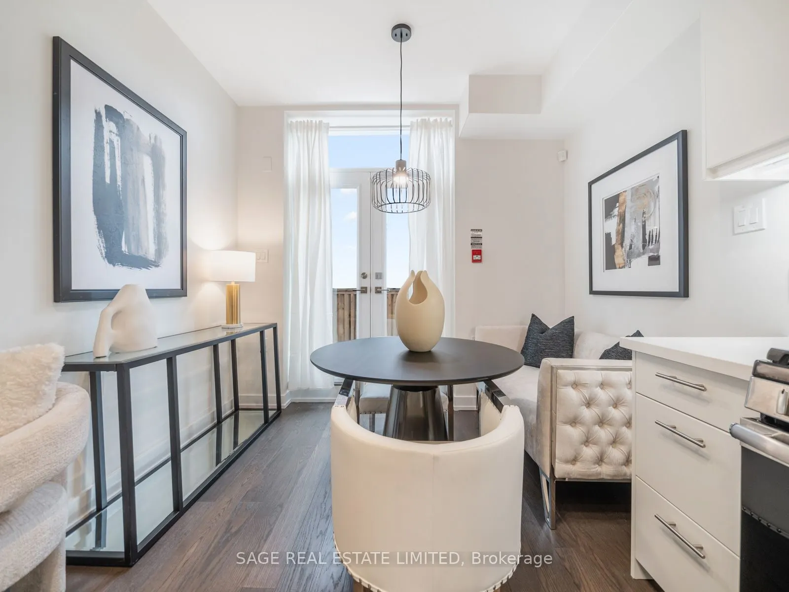 1183 Dufferin Street, #102