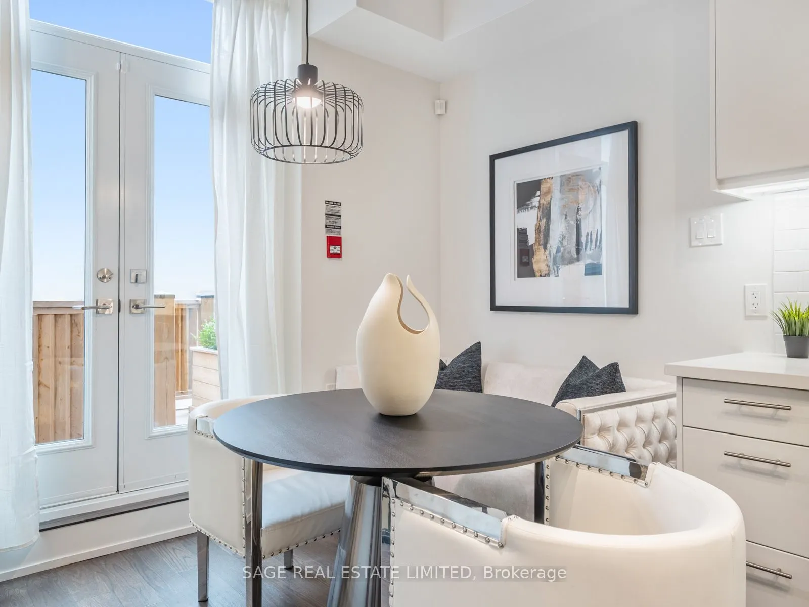 1183 Dufferin Street, #102